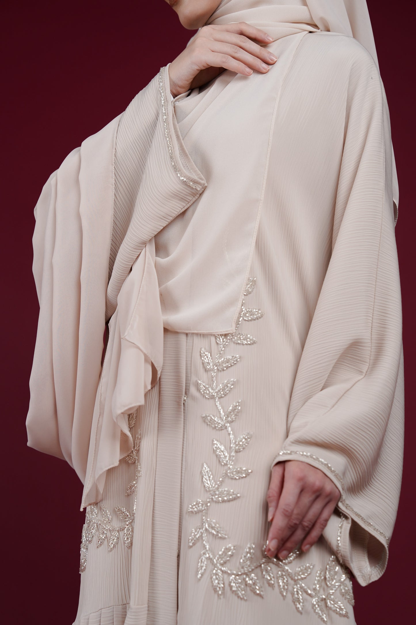 REYZAN ABAYA ARCTIC NUDE