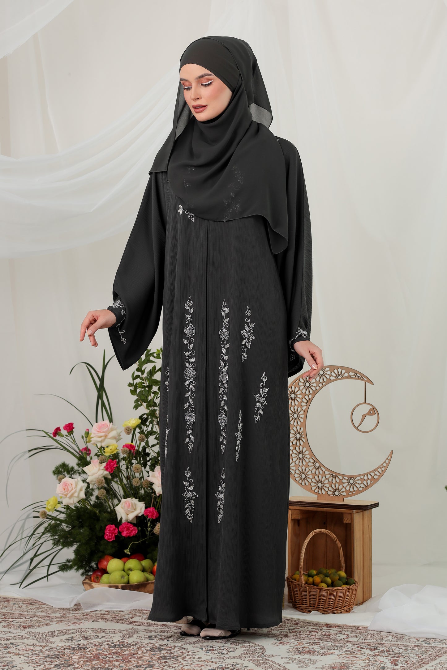 MAHAR ABAYA GREY