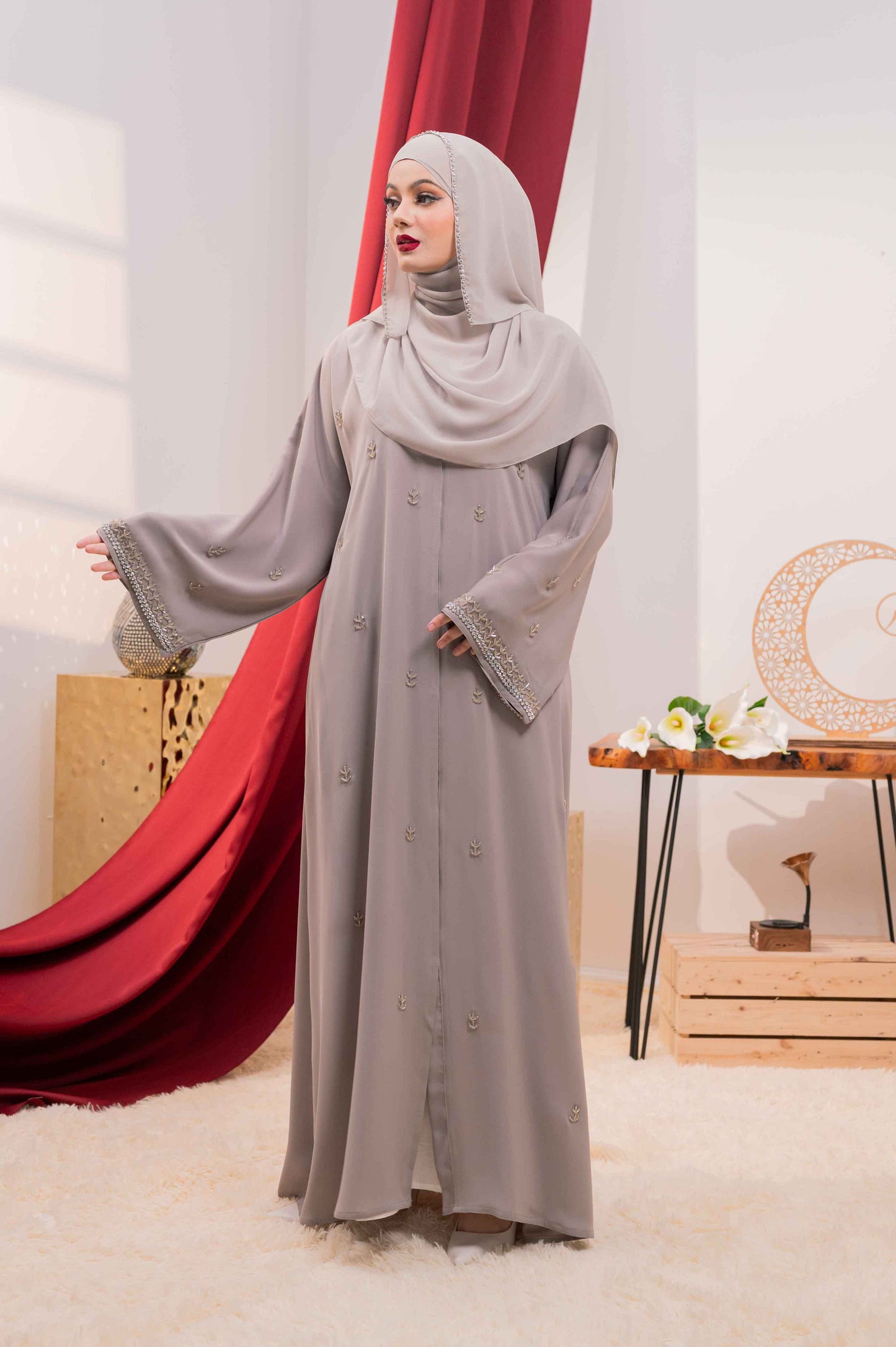NASHIM ABAYA GREY