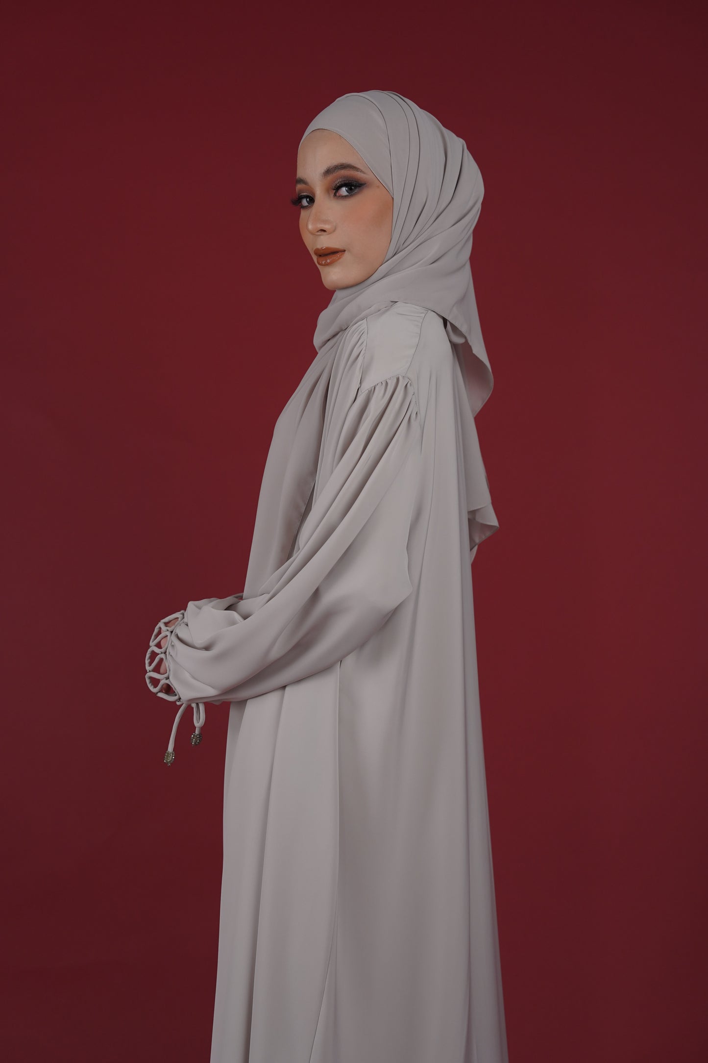 HAZEL ABAYA MOON GREY