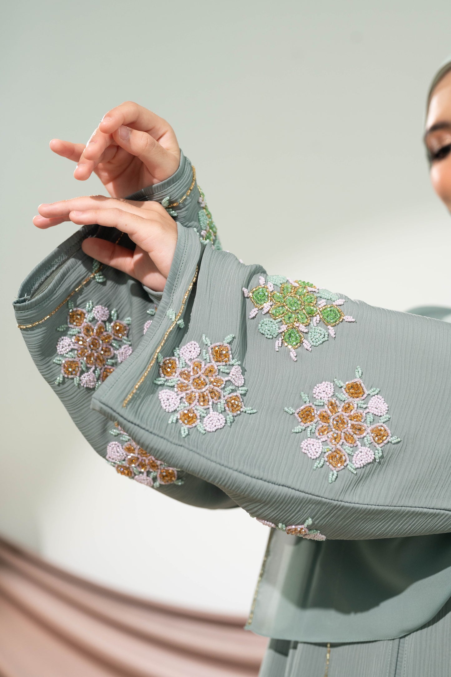 HANAN ABAYA WASABI