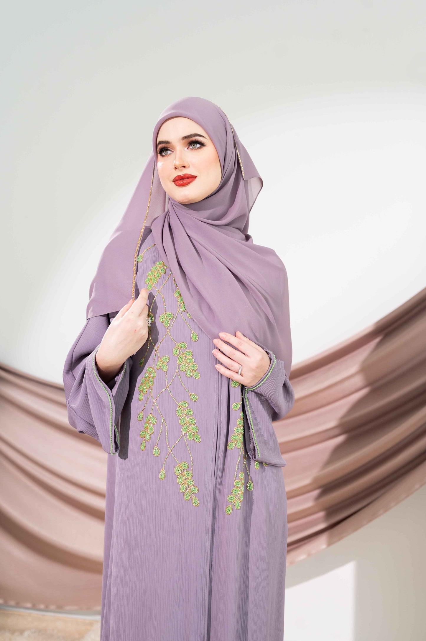 AMARA ABAYA DUSTY PURPLE