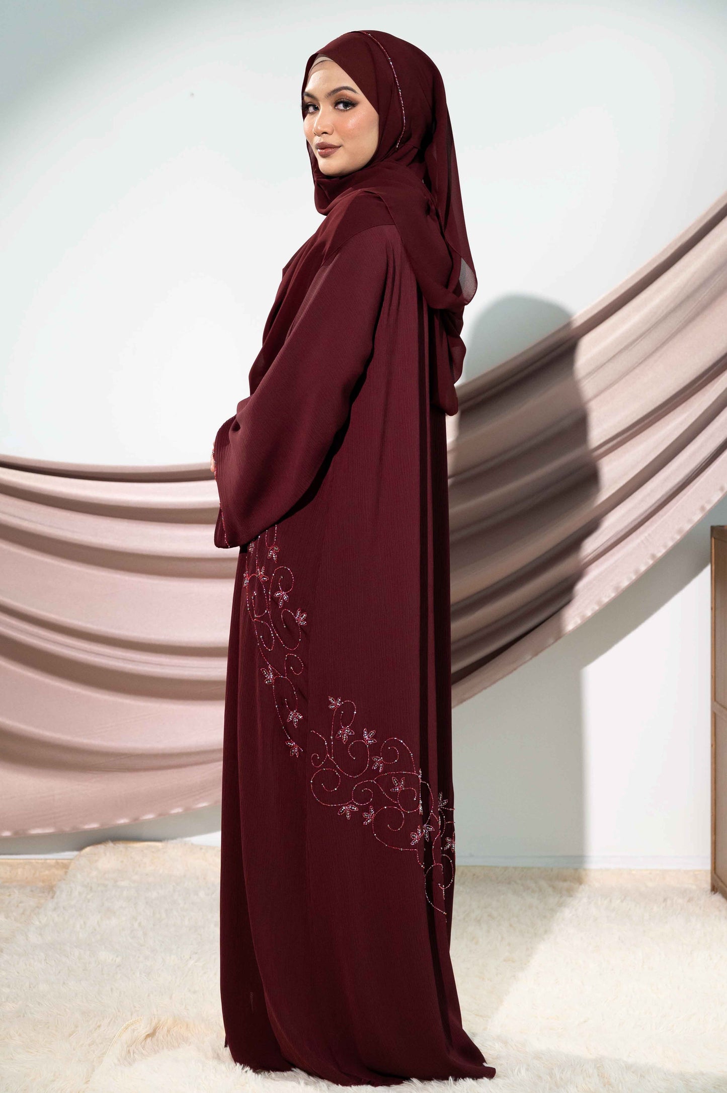 MAHREEN ABAYA BURGUNDY