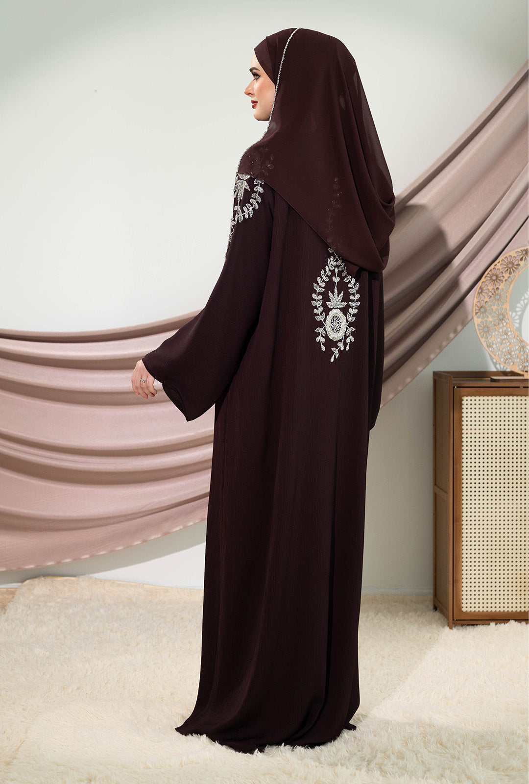 AREESHA ABAYA BLACKBERRY