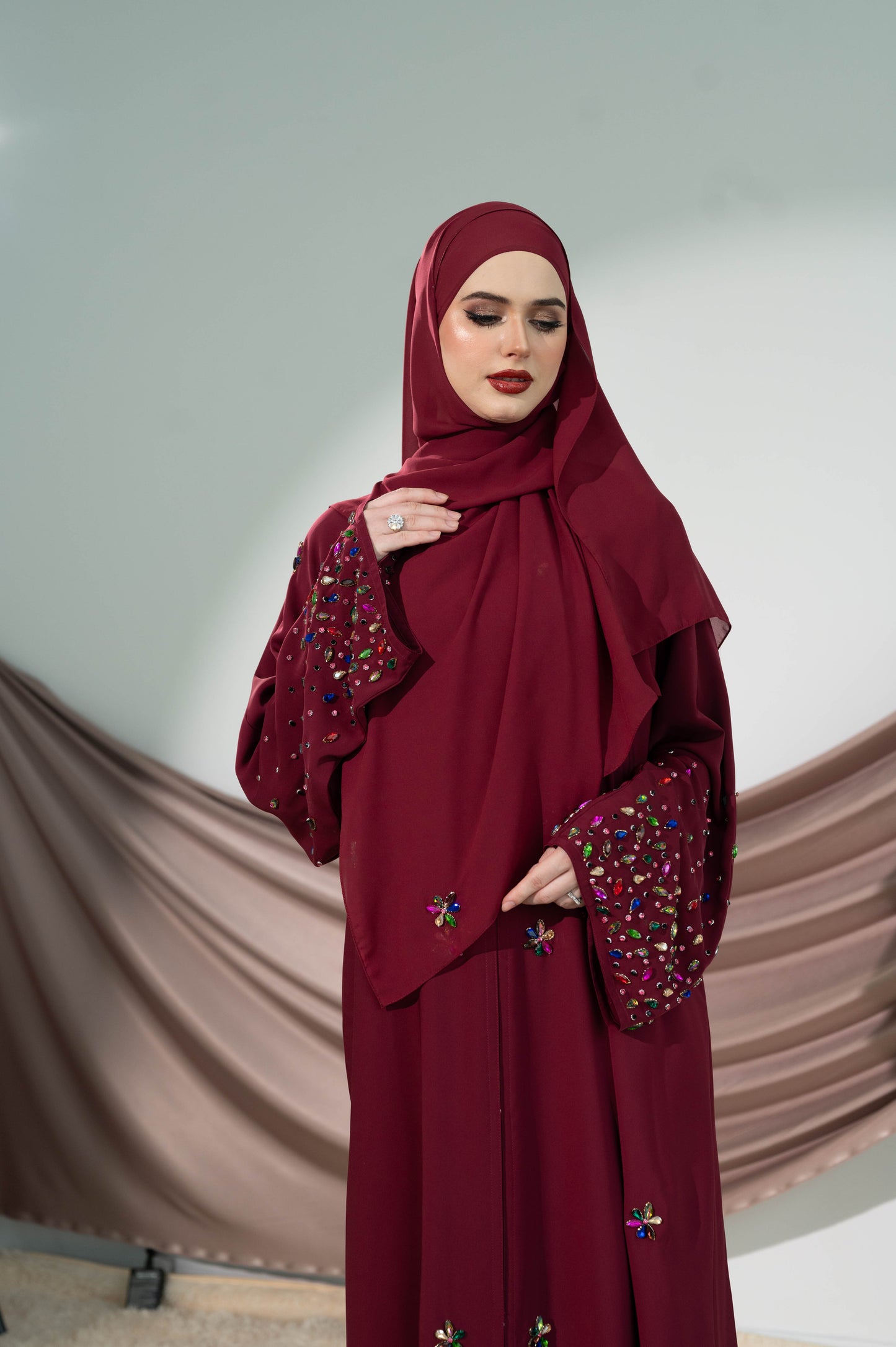 ALMA ABAYA RED GARNET