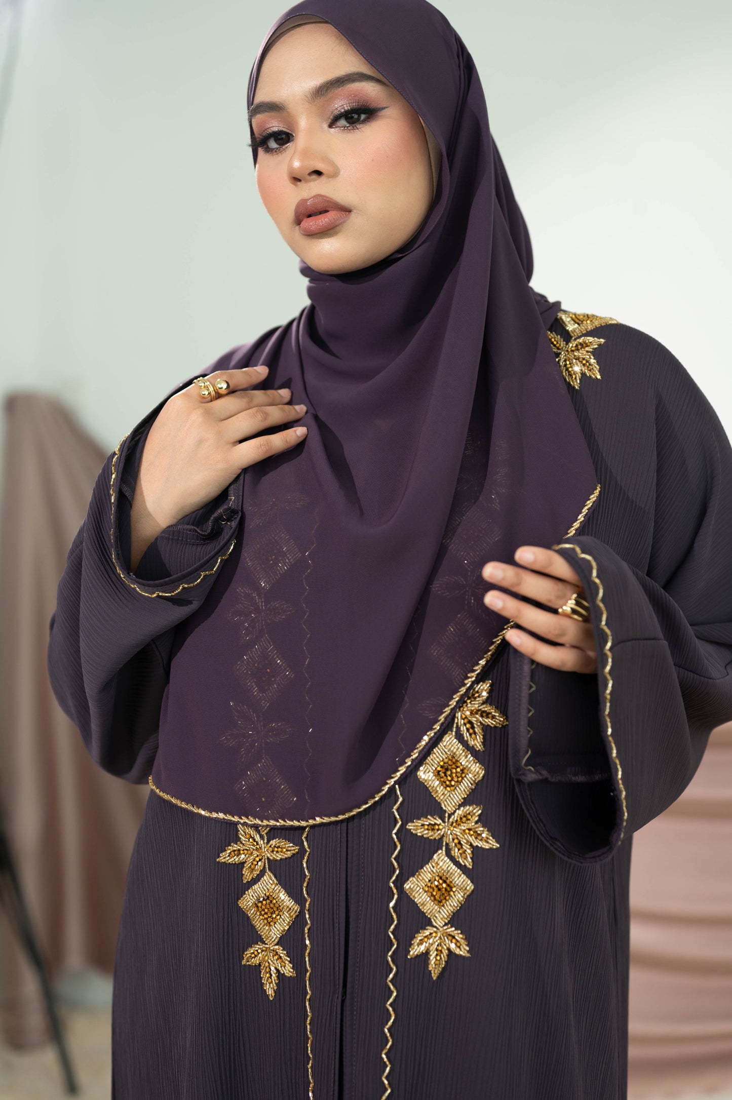 LEANDRA ABAYA DEEP PURPLE