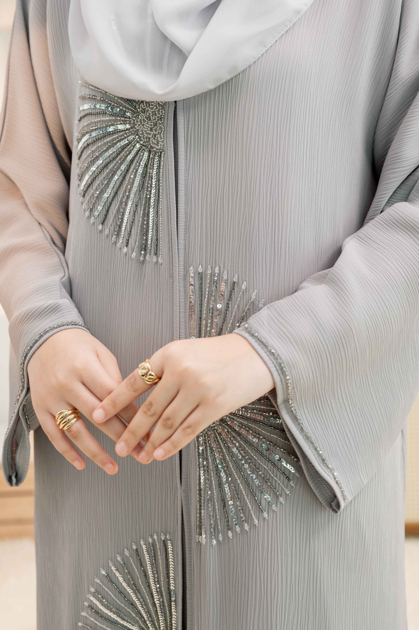 LAYALI ABAYA LIGHT GREY