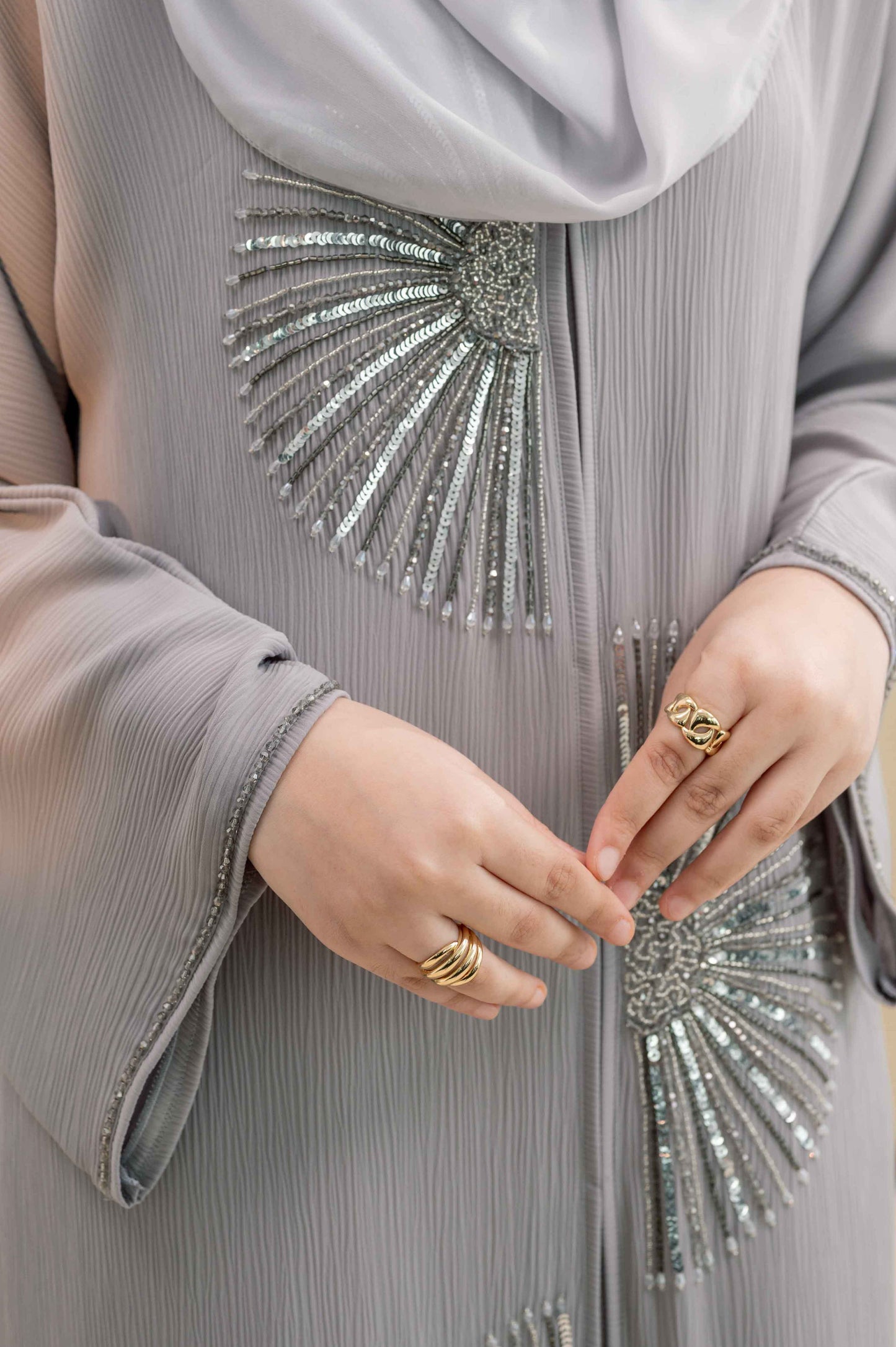 LAYALI ABAYA LIGHT GREY