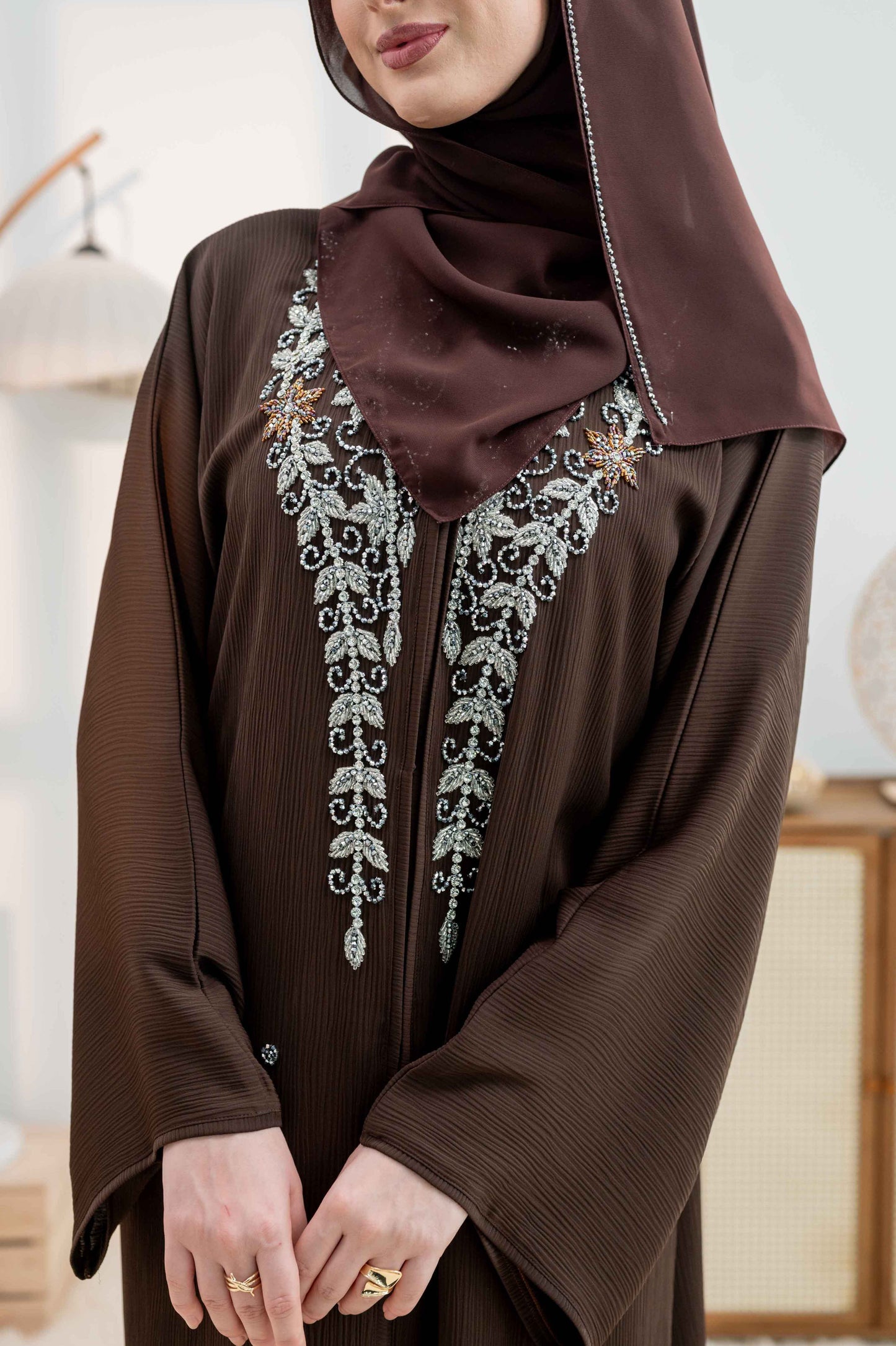 DAMARIS ABAYA RICH BROWN