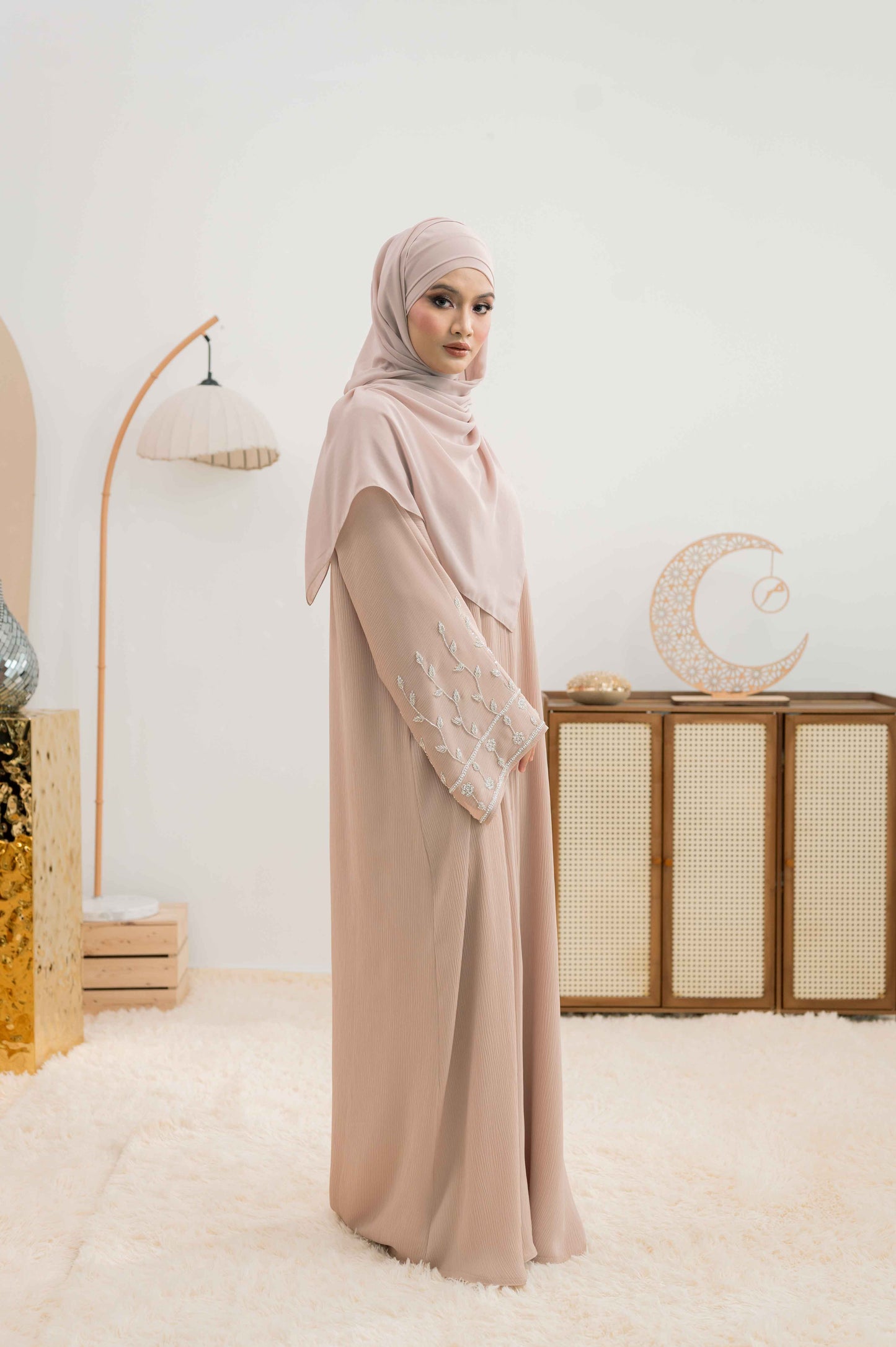 BILQIS ABAYA BEIGE