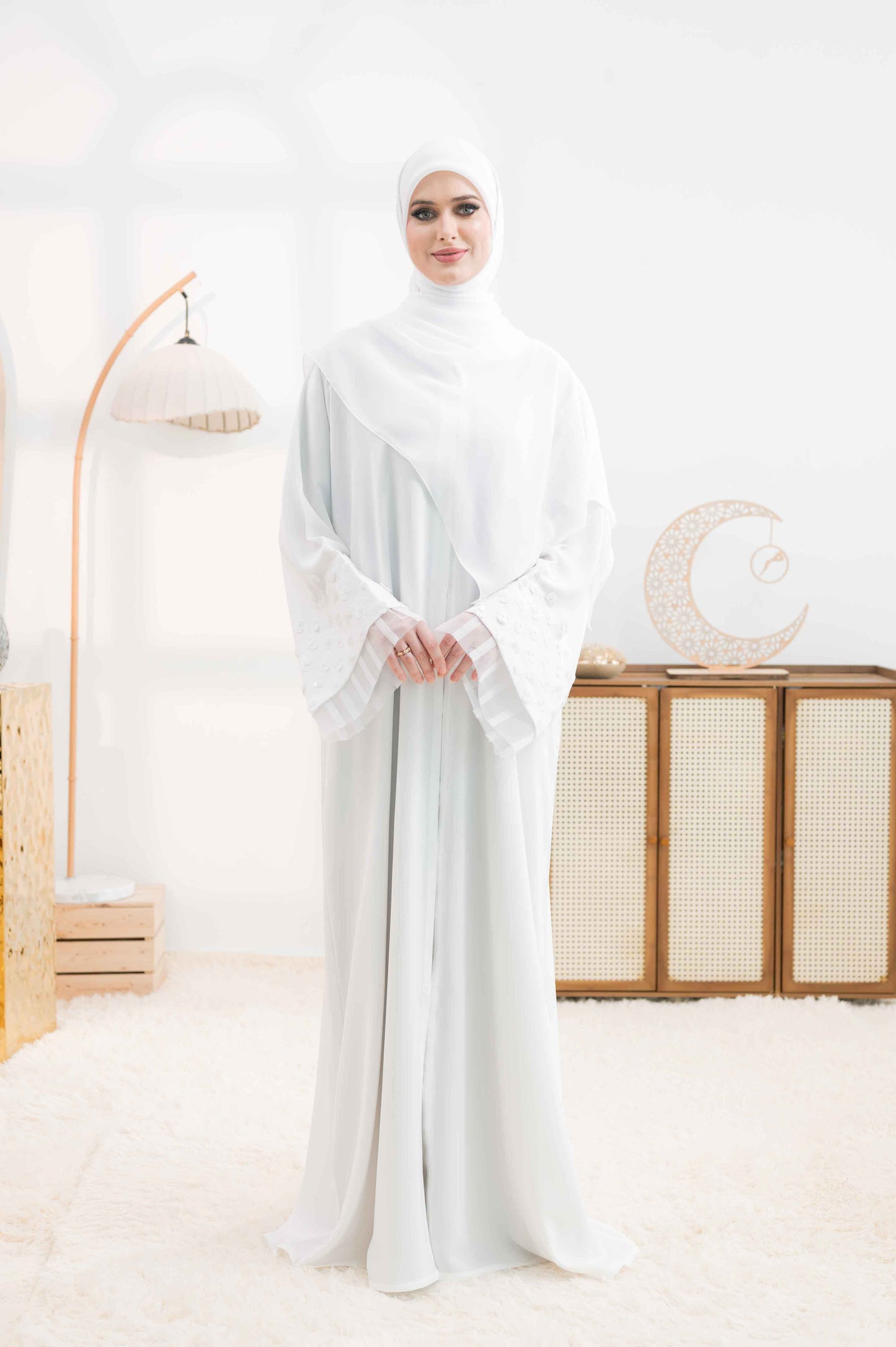 JAYDRA ABAYA WHITE