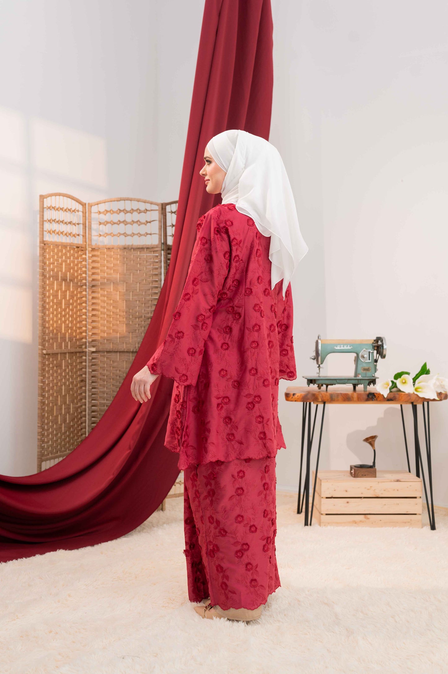 KURUNG CIK KEMBANG SAYANG RASPBERRY