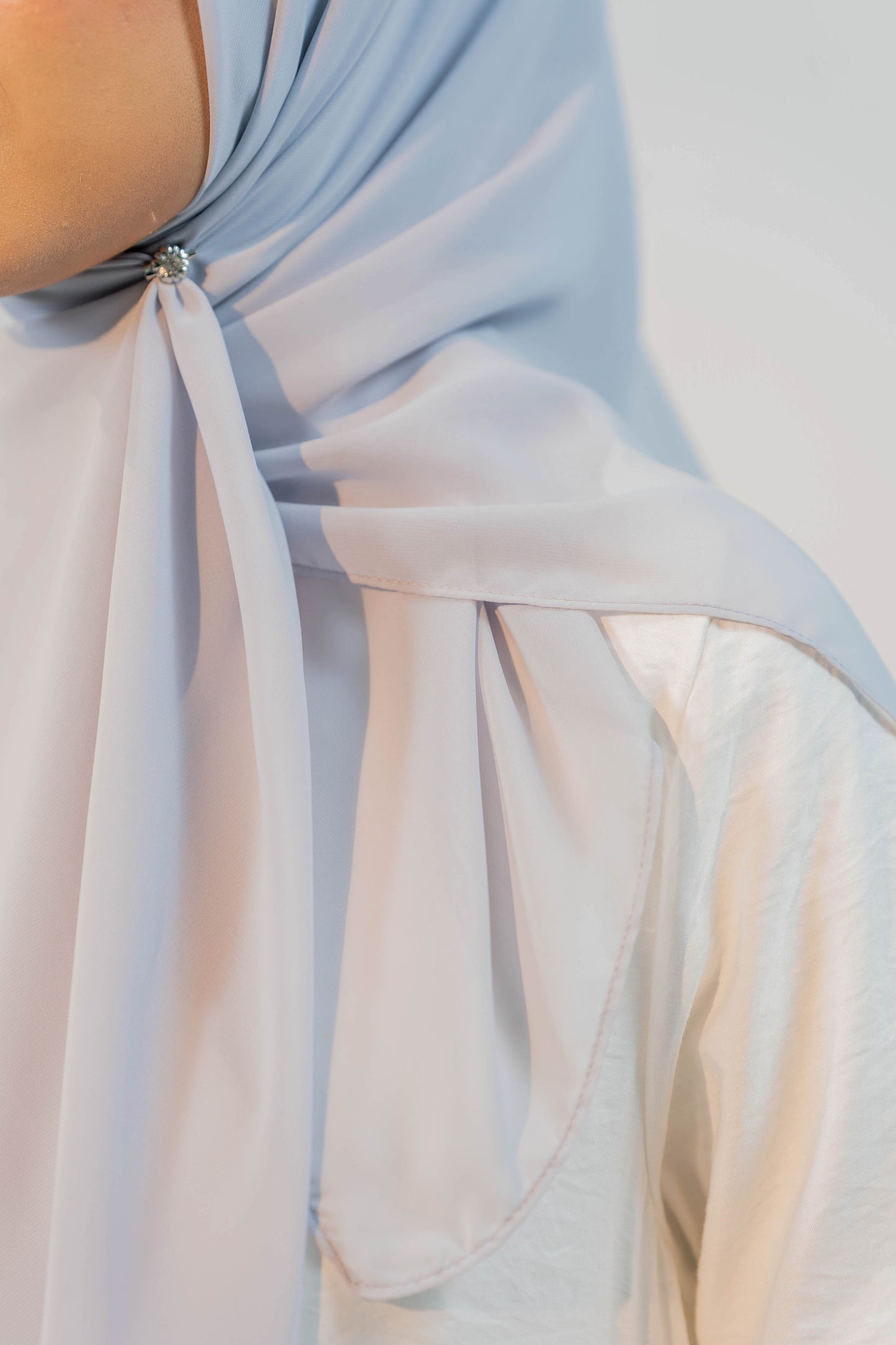 MALEEQA HIJAB GREY