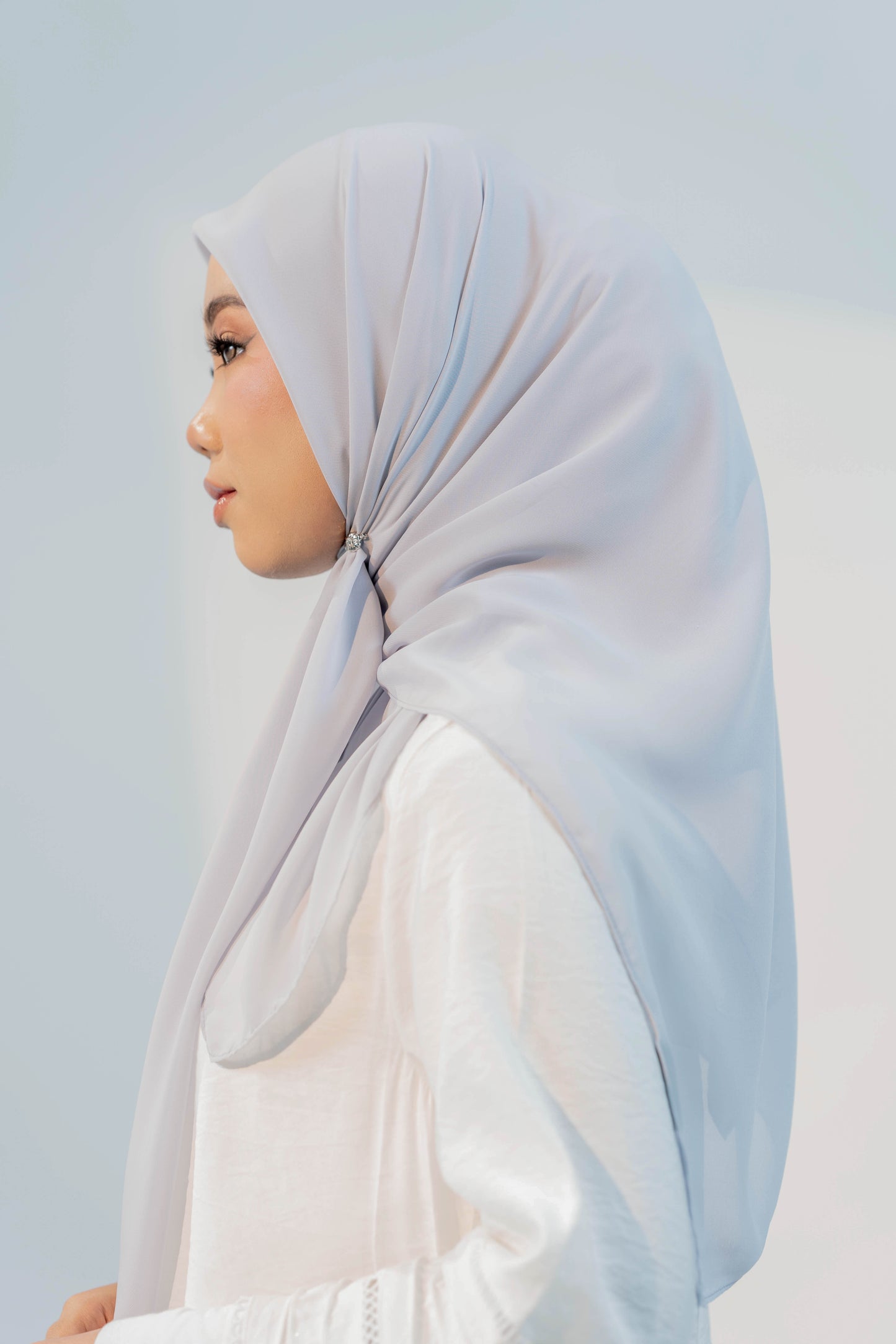 MALEEQA HIJAB GREY