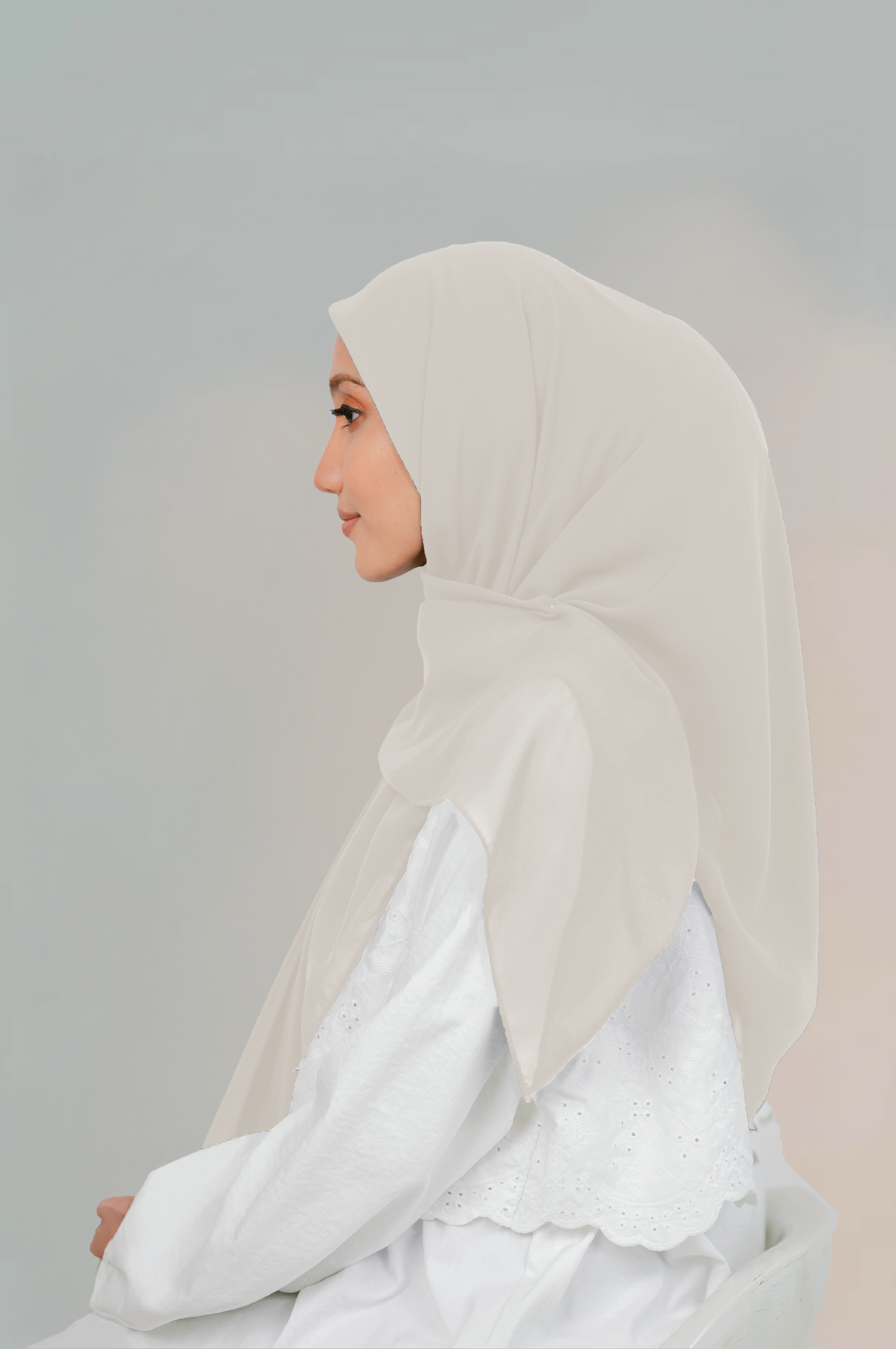 MALEEQA HIJAB LIGHT BEIGE