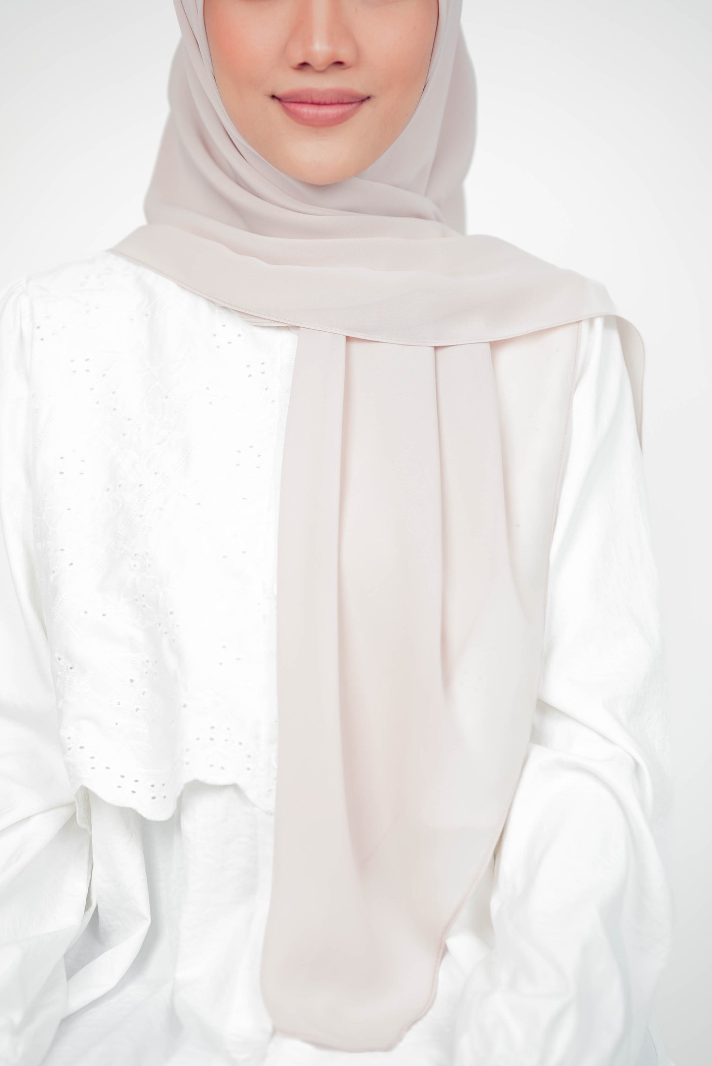 MALEEQA HIJAB PALE PINK