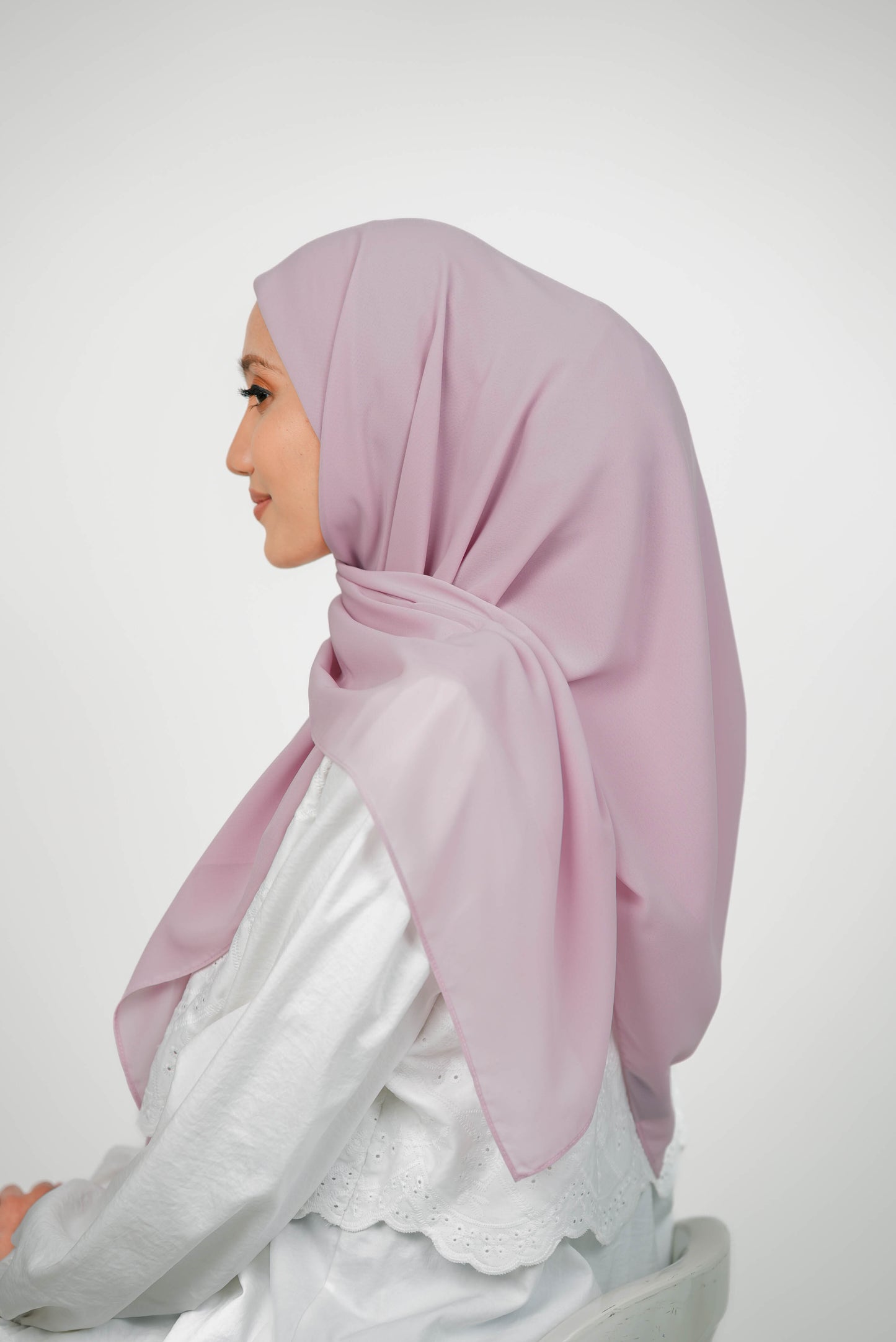 MALEEQA HIJAB PINK BLOSSOM