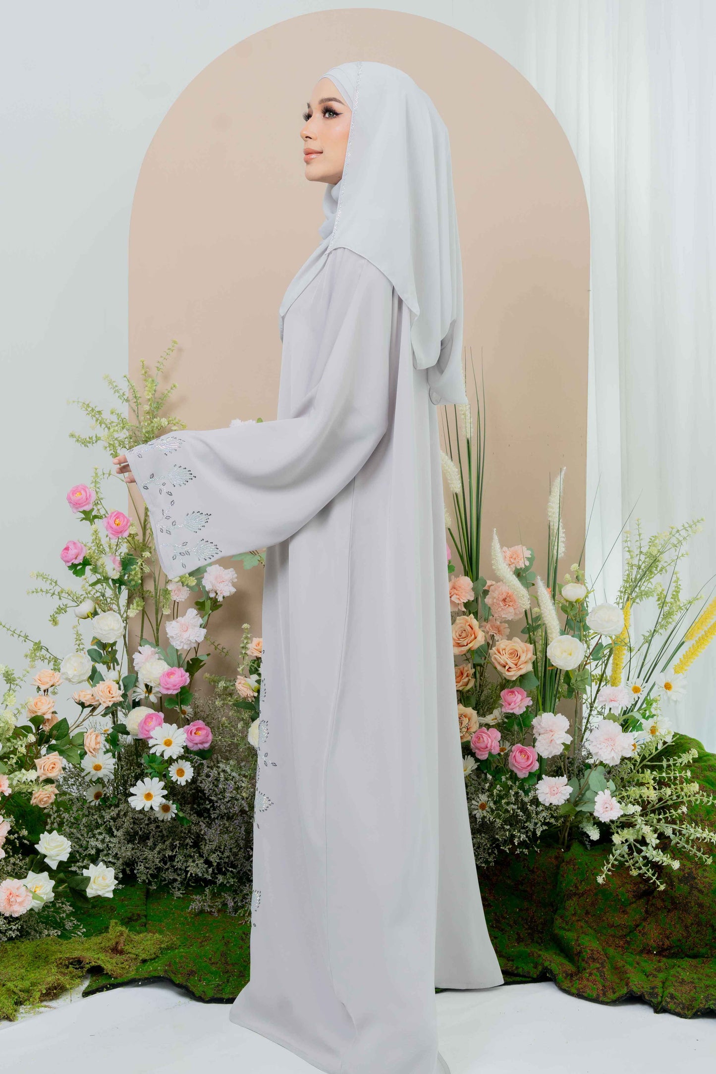 RASHA ABAYA LIGHT GREY