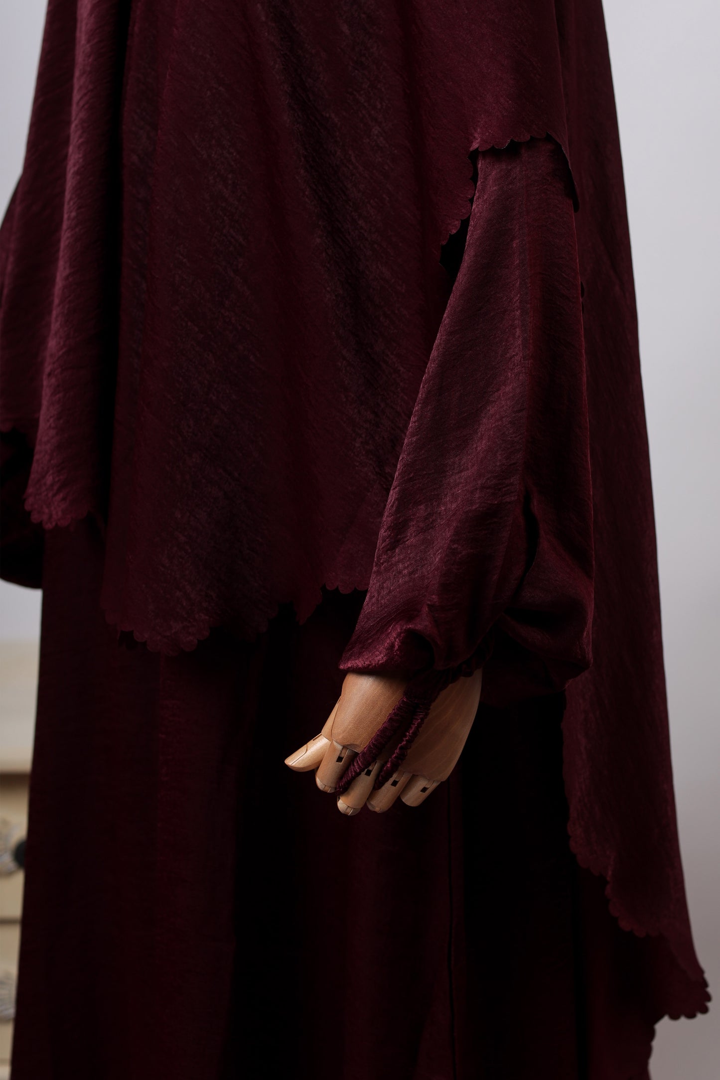 JUBAH MARWA MAROON
