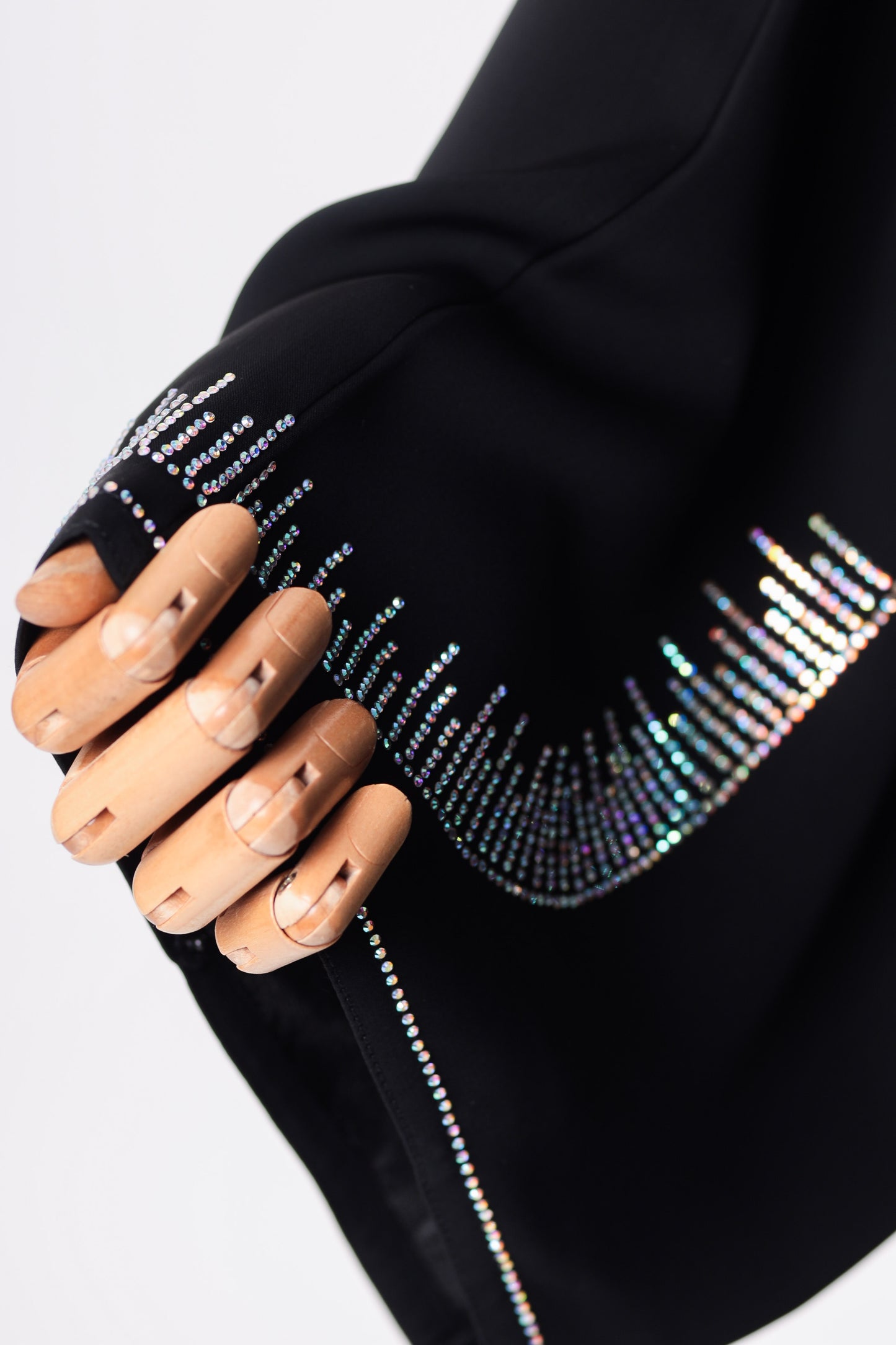 HADYA ABAYA BLACK