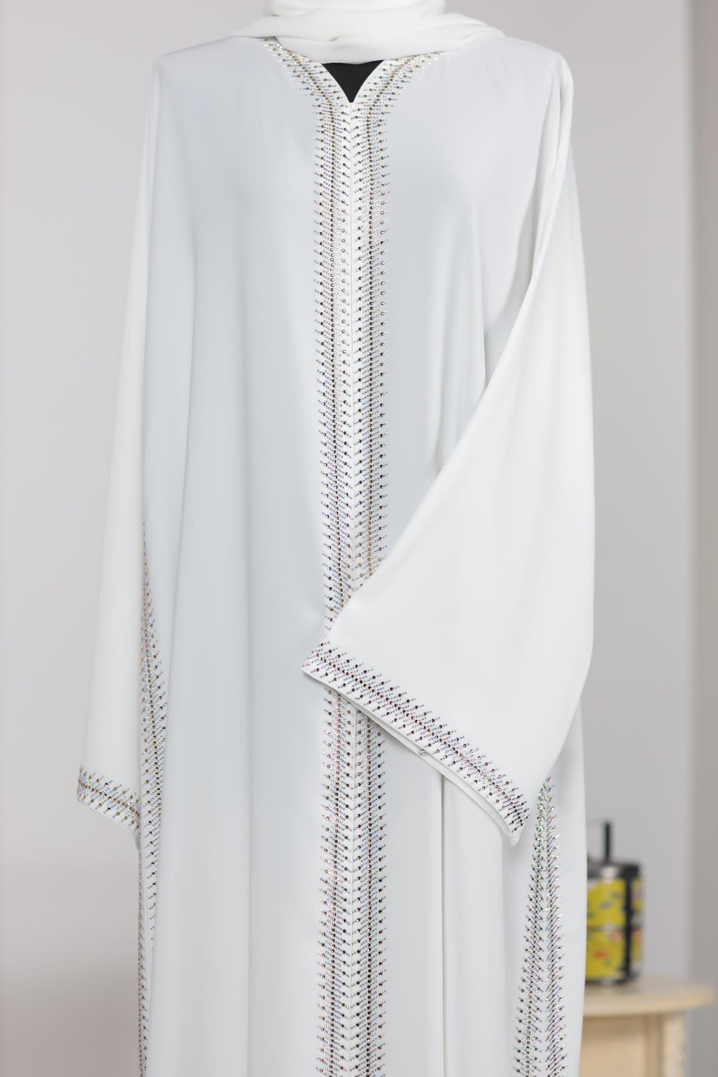 BARSHA ABAYA WHITE