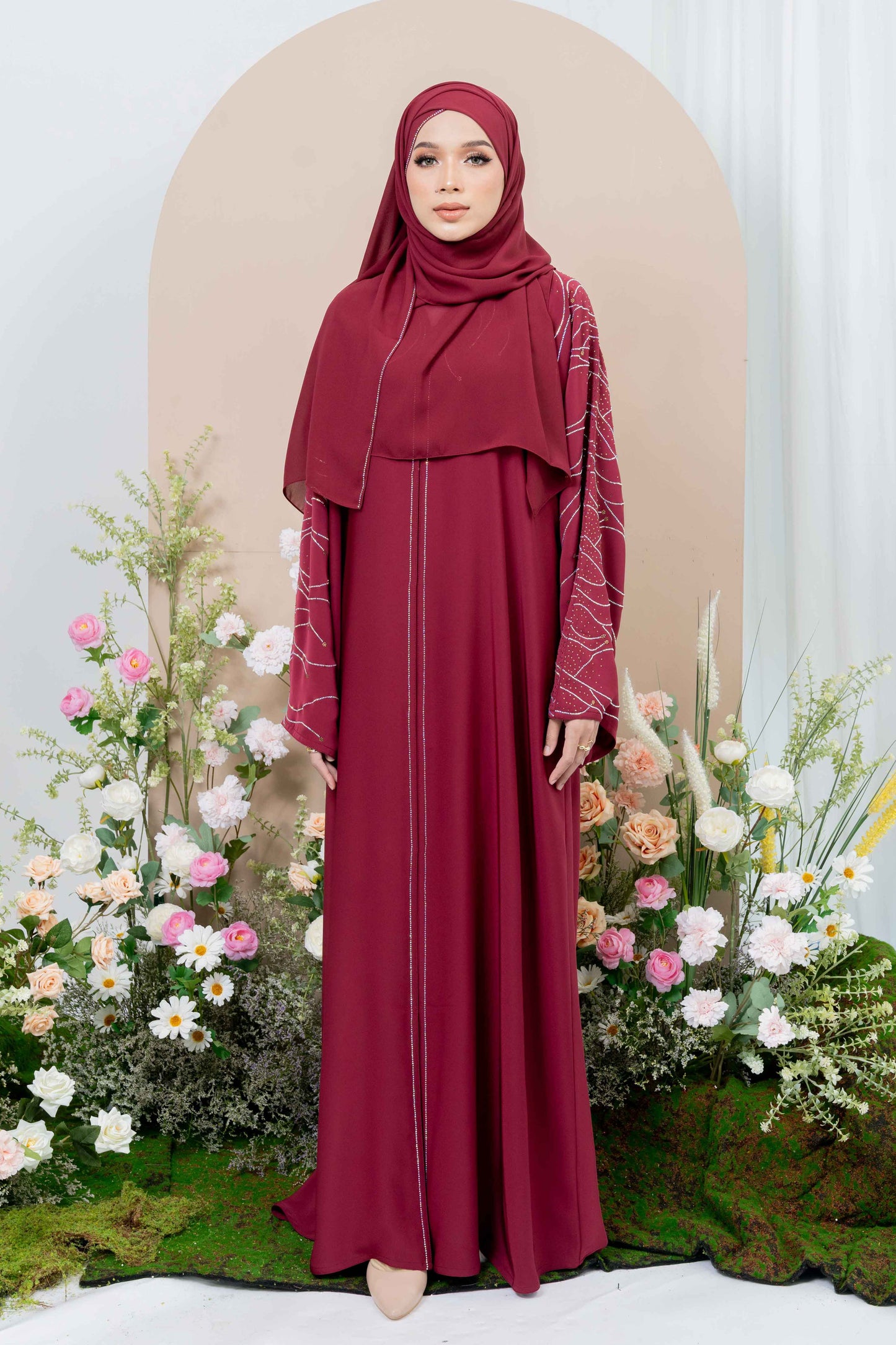 INAYA ABAYA RED