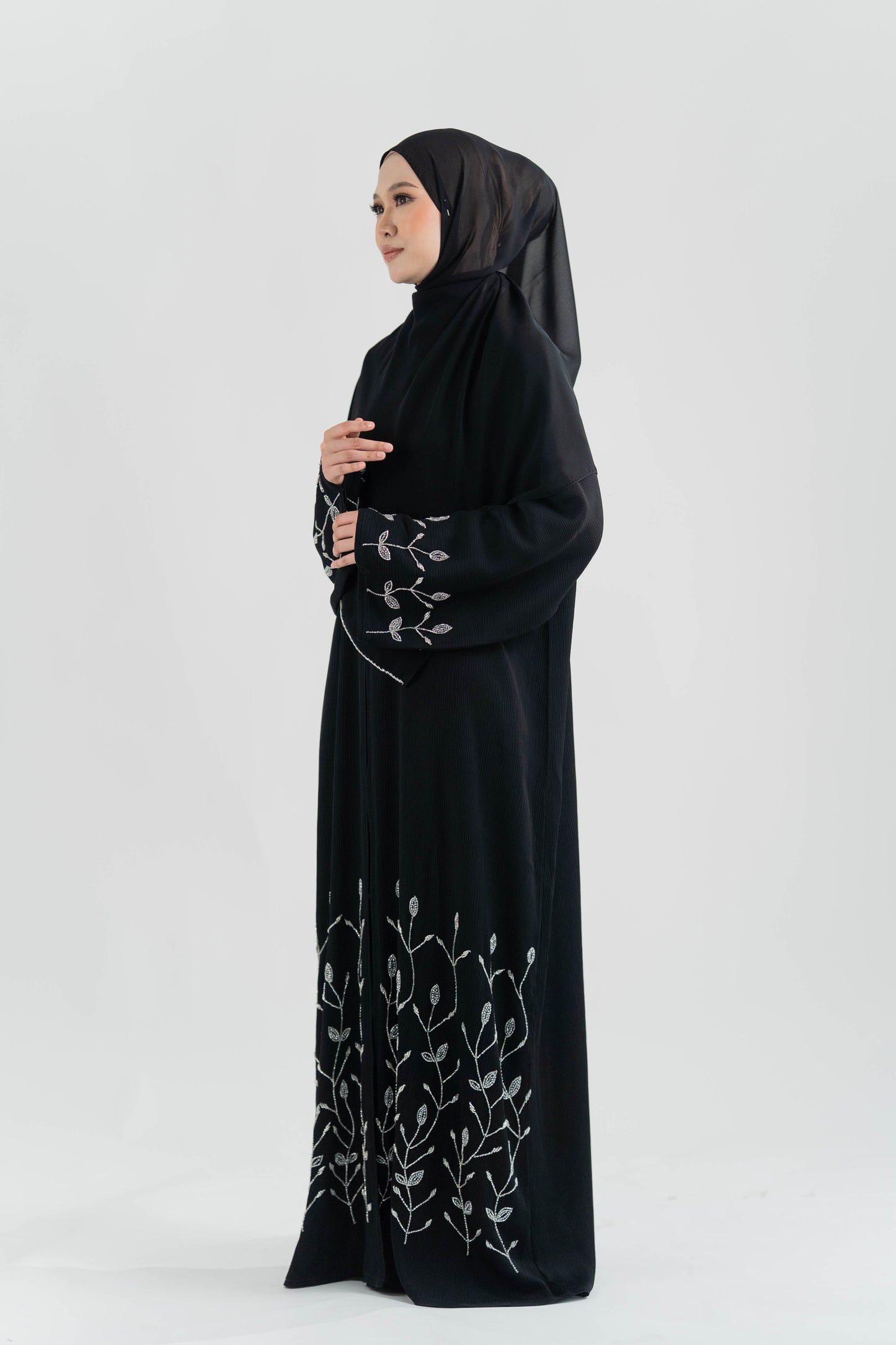 GULYA ABAYA BLACK