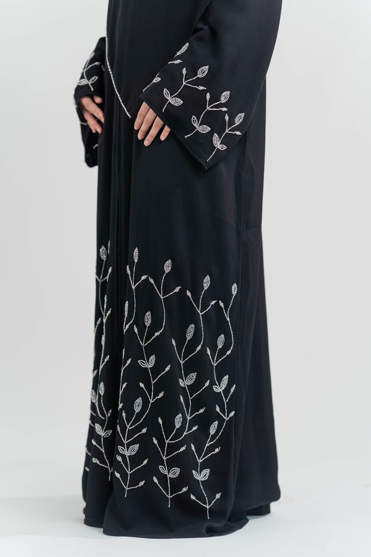 GULYA ABAYA BLACK