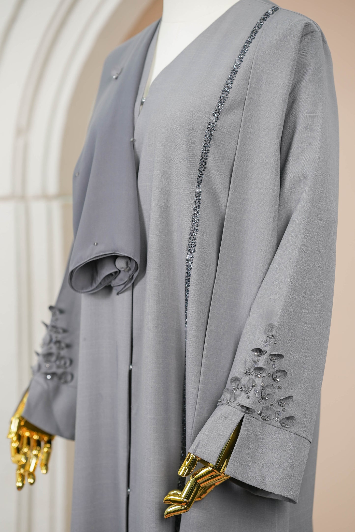 GHINA ABAYA GREY