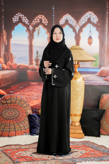 HEELWA ABAYA BLACK