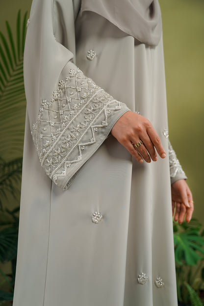 NESRINA ABAYA GREY