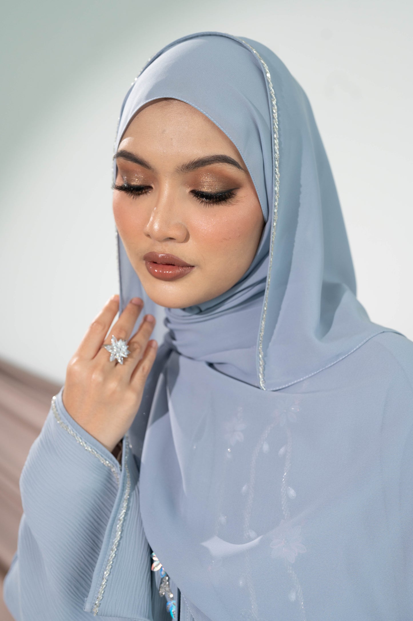 KAAMIL ABAYA POWDER BLUE