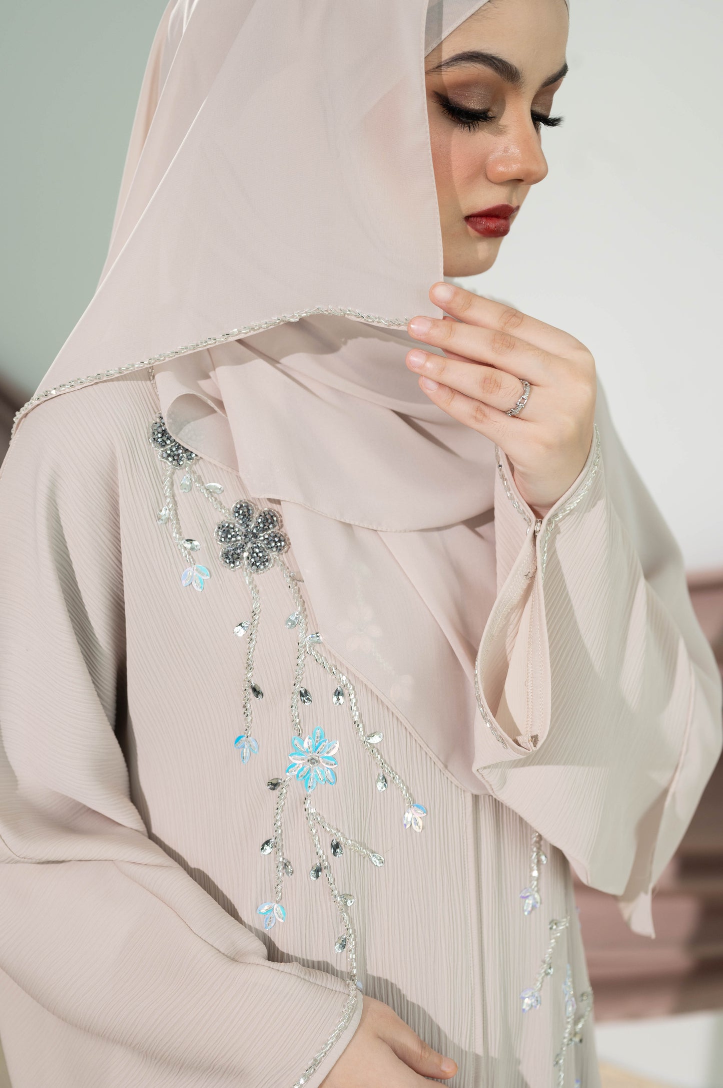 KAAMIL ABAYA SAND