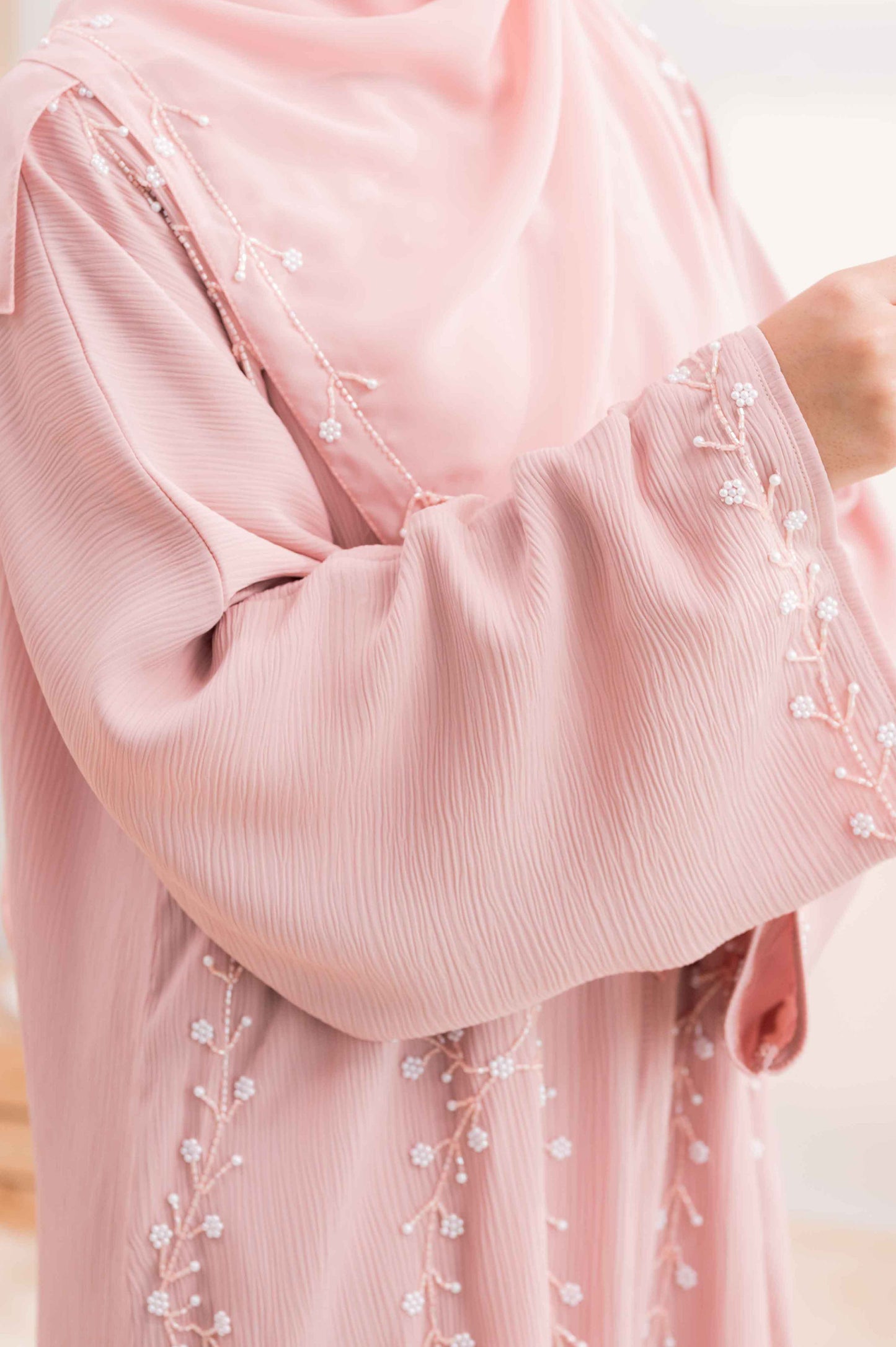 RIFA ABAYA BABY PINK