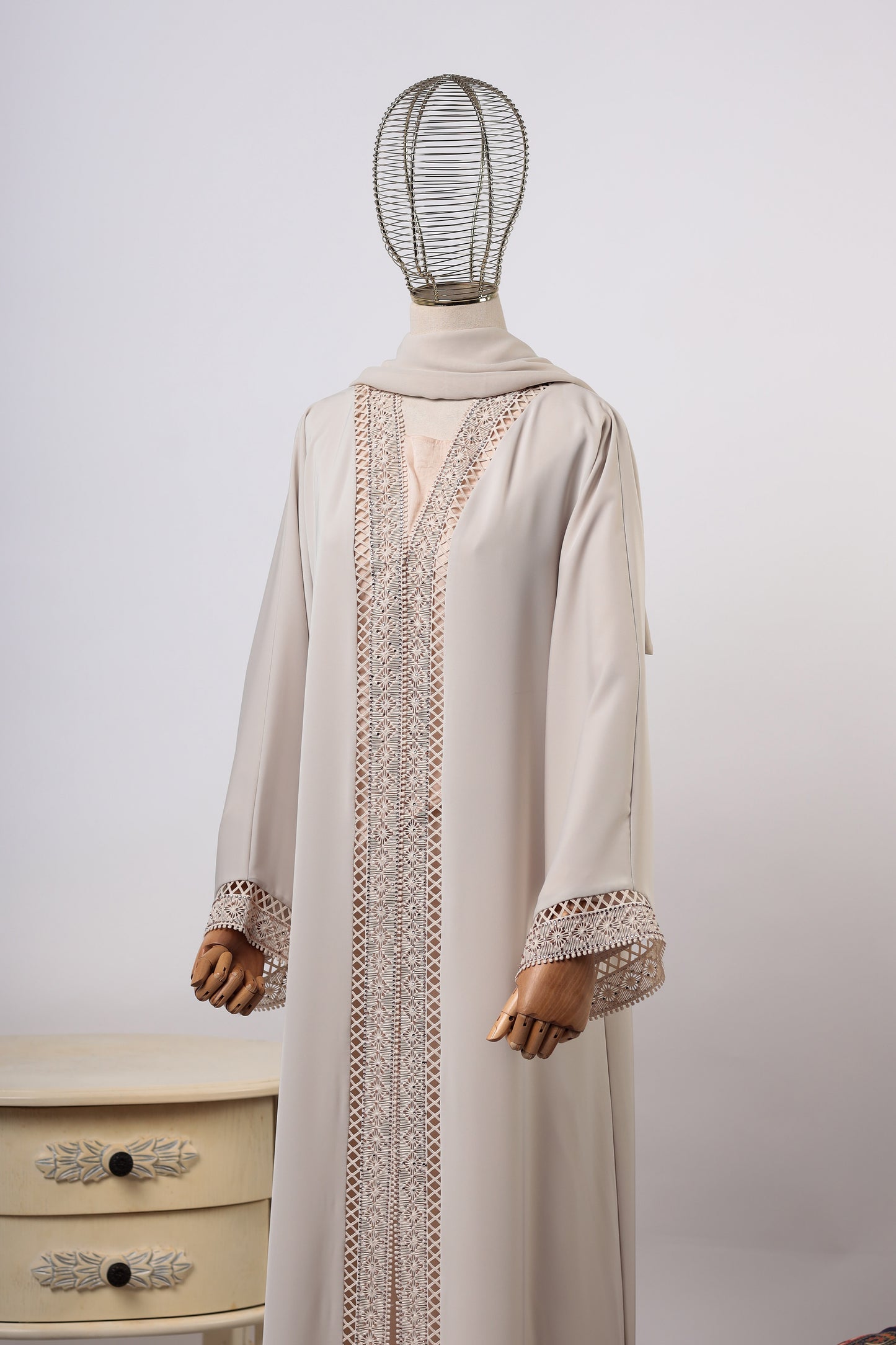 RENDA ABAYA BEIGE