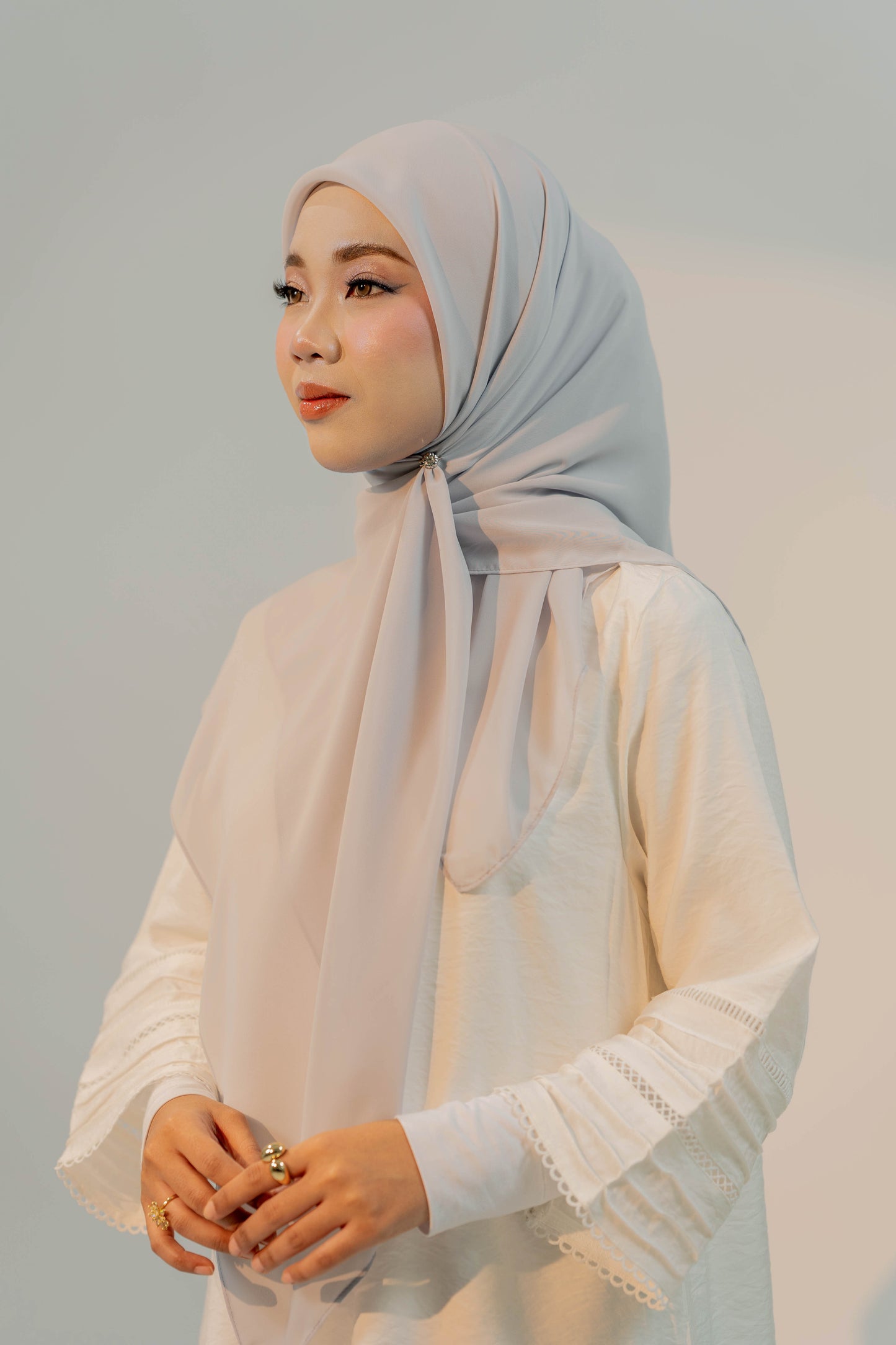 MALEEQA HIJAB GREY