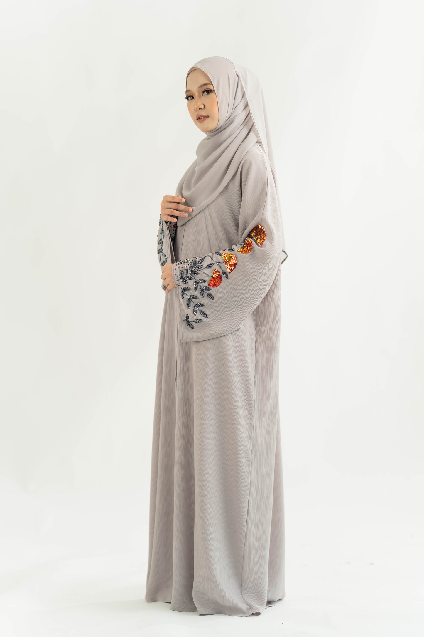 ELNARA ABAYA LIGHT GREY