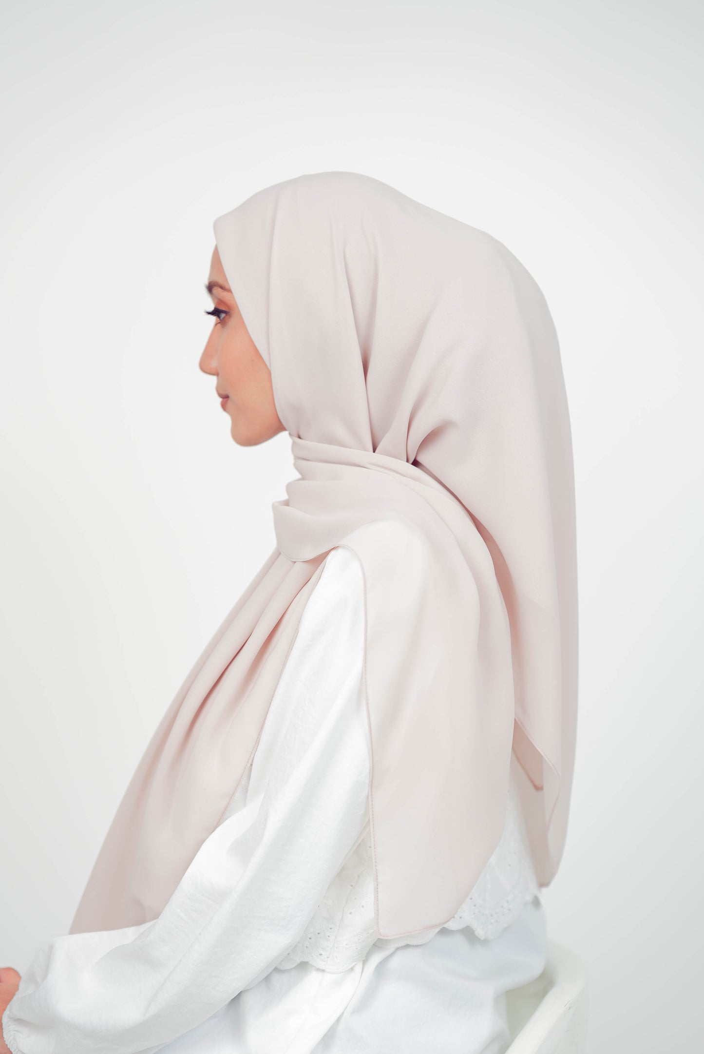 MALEEQA HIJAB PALE PINK