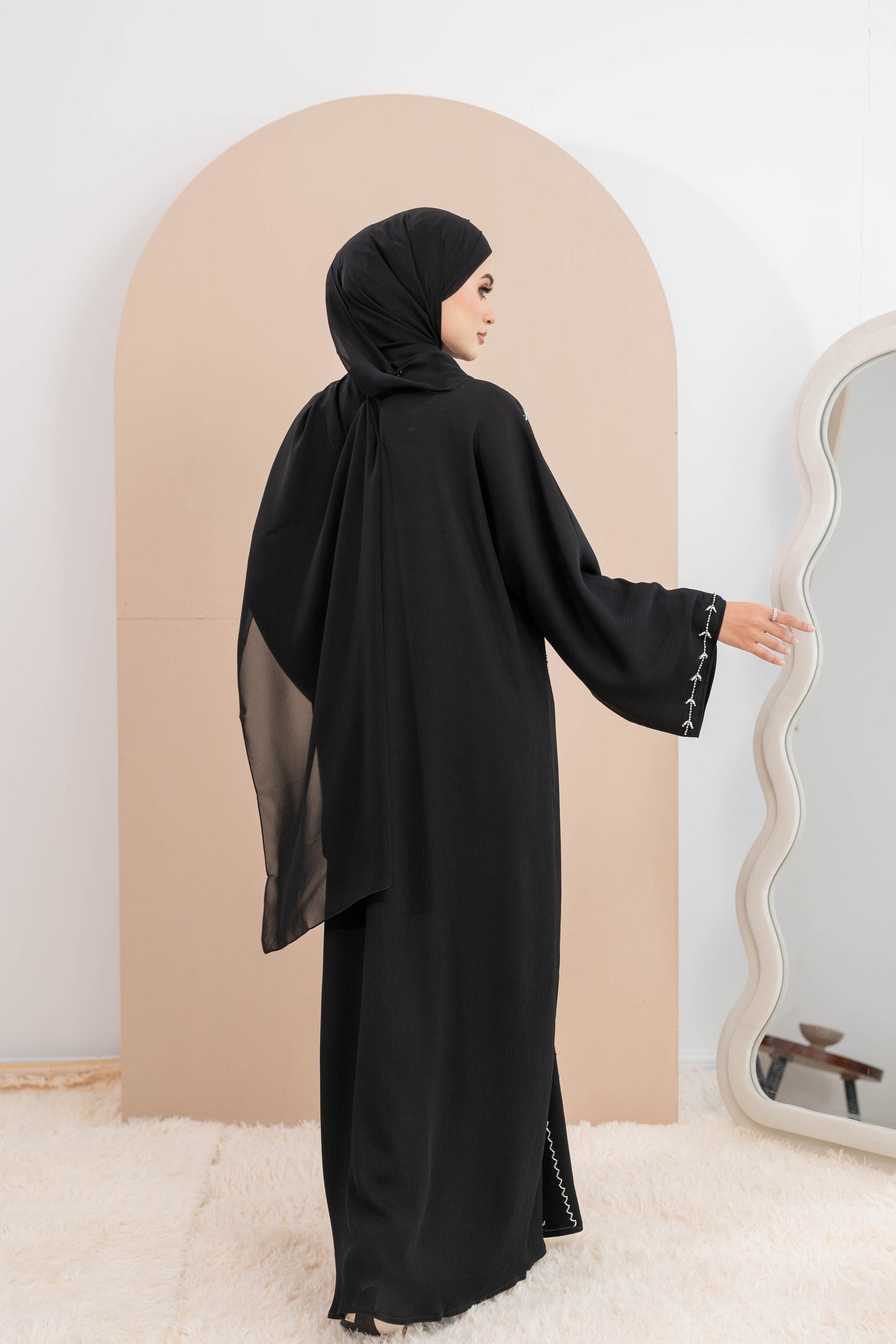 SAMRA ABAYA BLACK