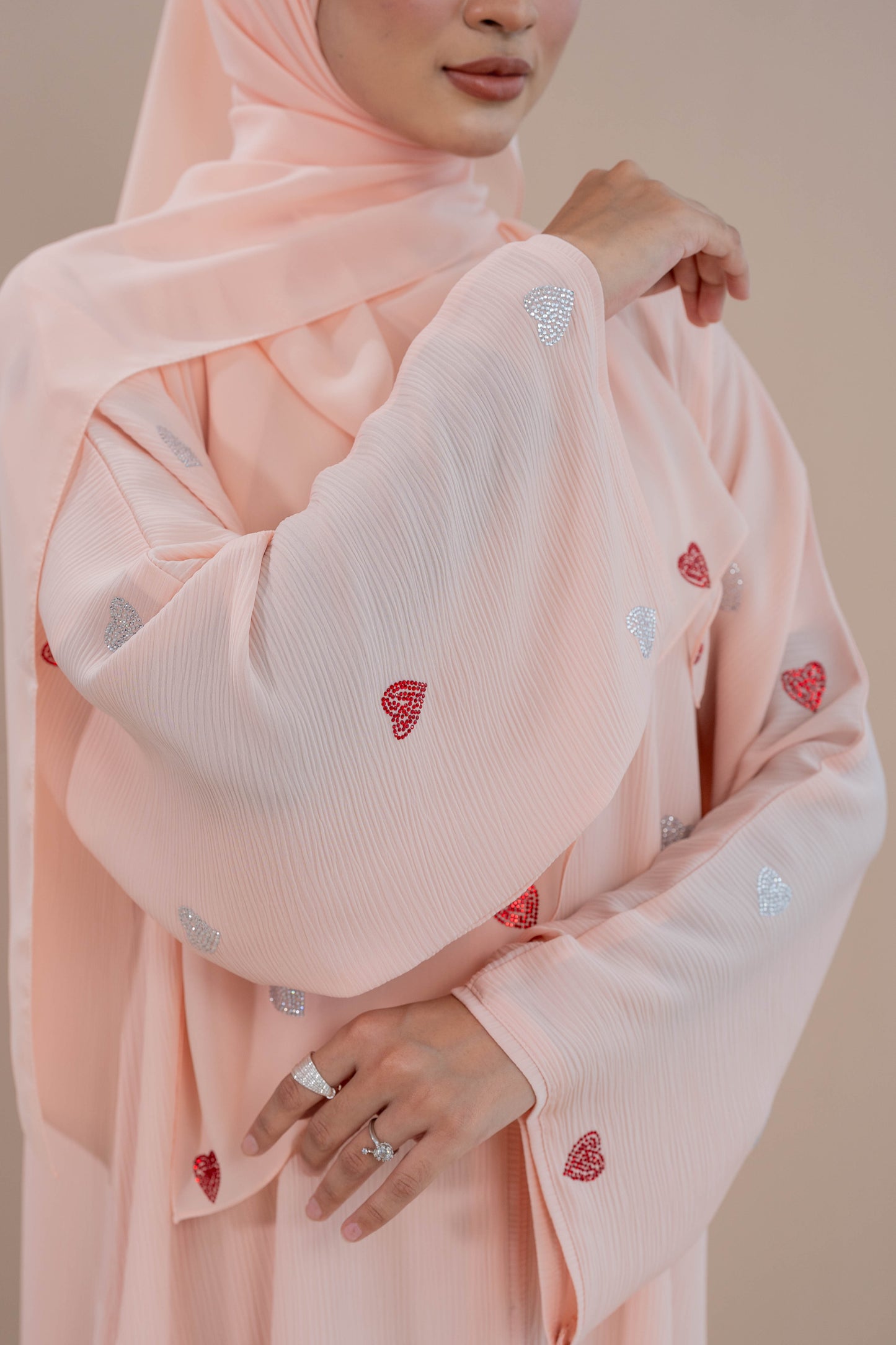 QALBI ABAYA PEACH