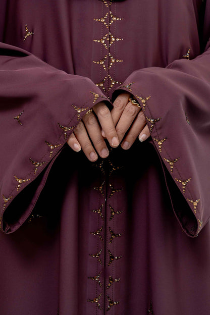 AILA ABAYA BROWN
