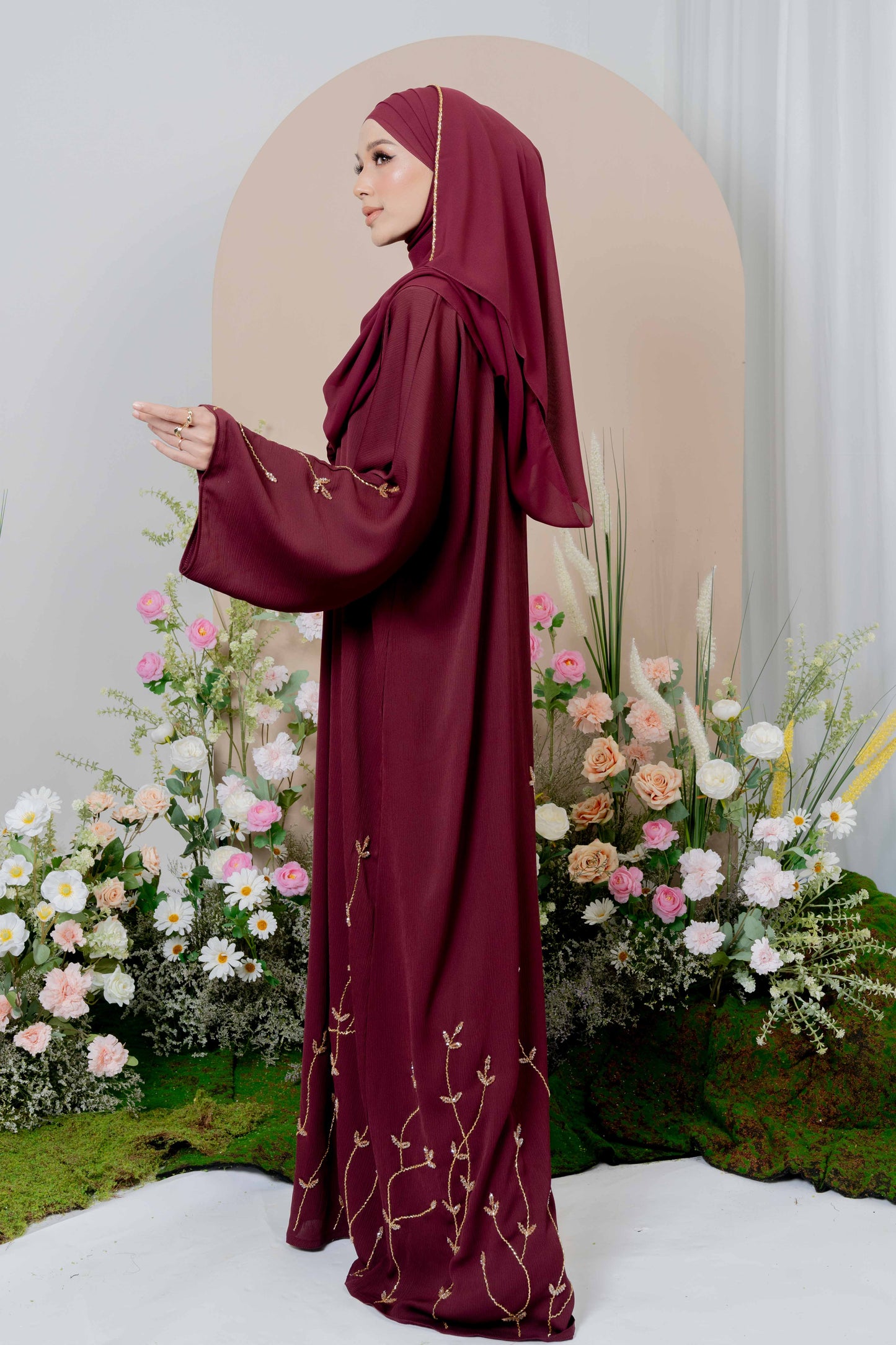 MAYSA ABAYA MAROON