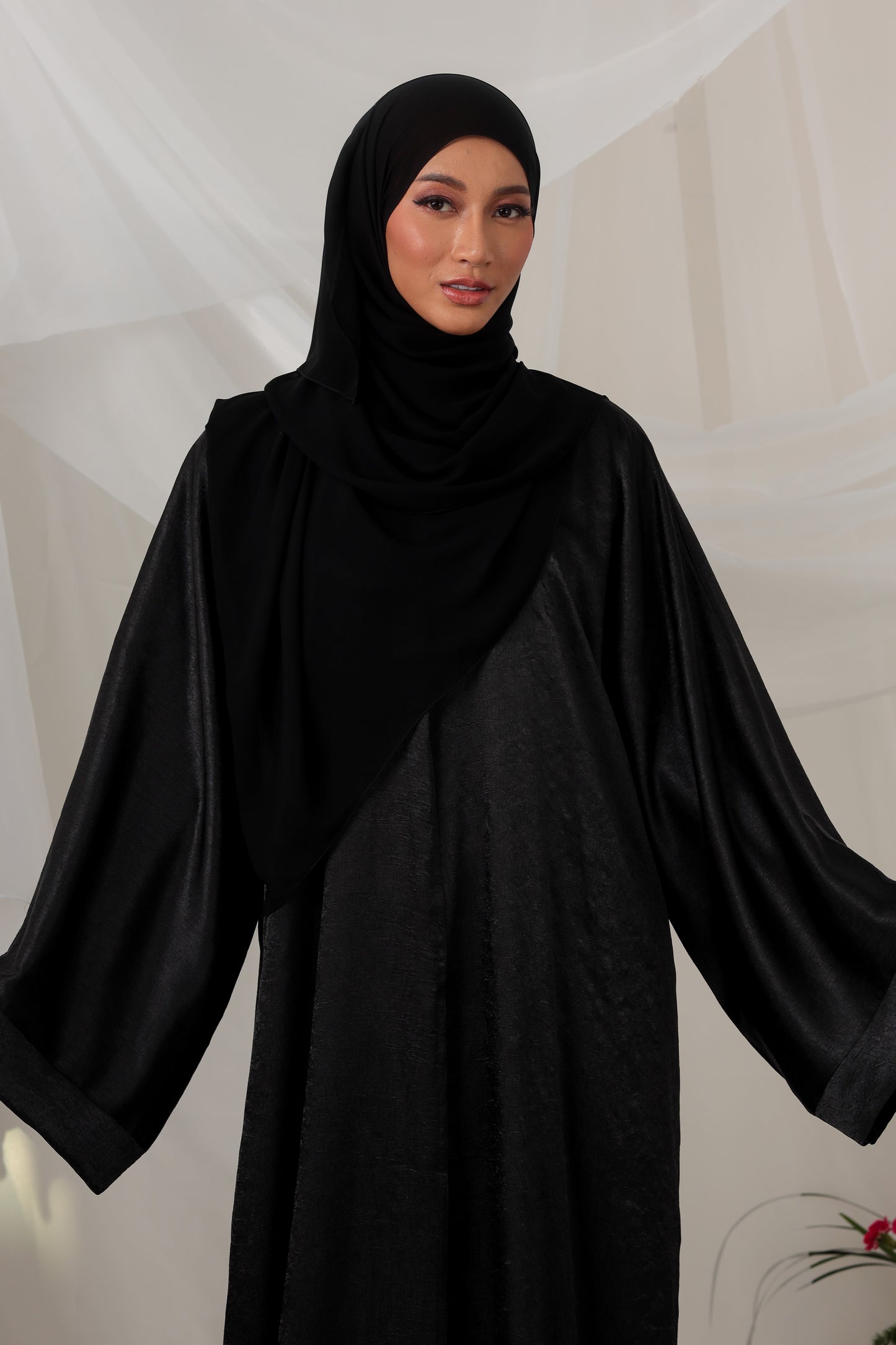 AURORA ABAYA BLACK