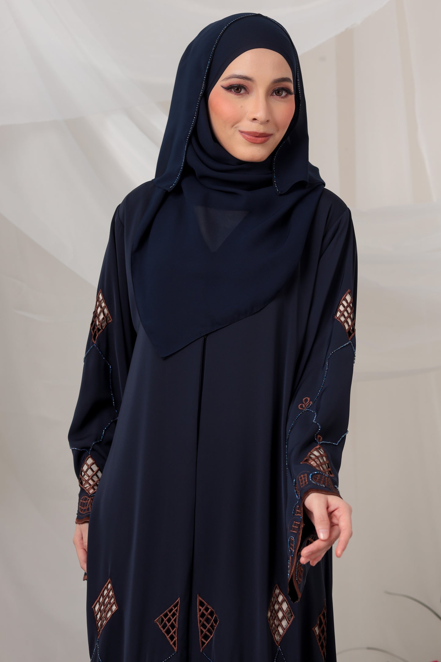 NASREEN ABAYA NAVY BLUE