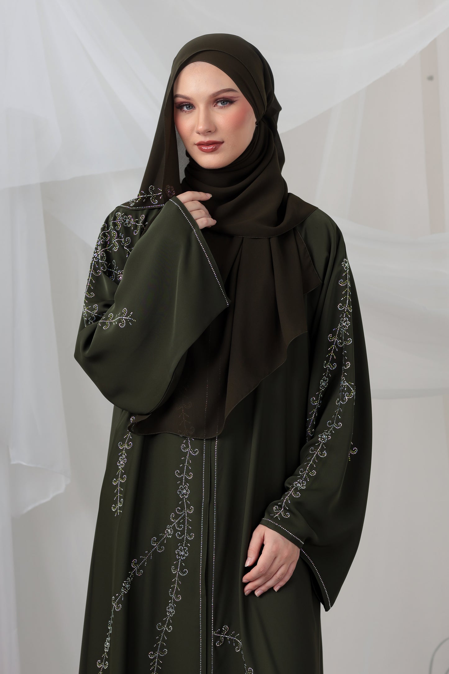 GAMILA ABAYA OLIVE GREEN