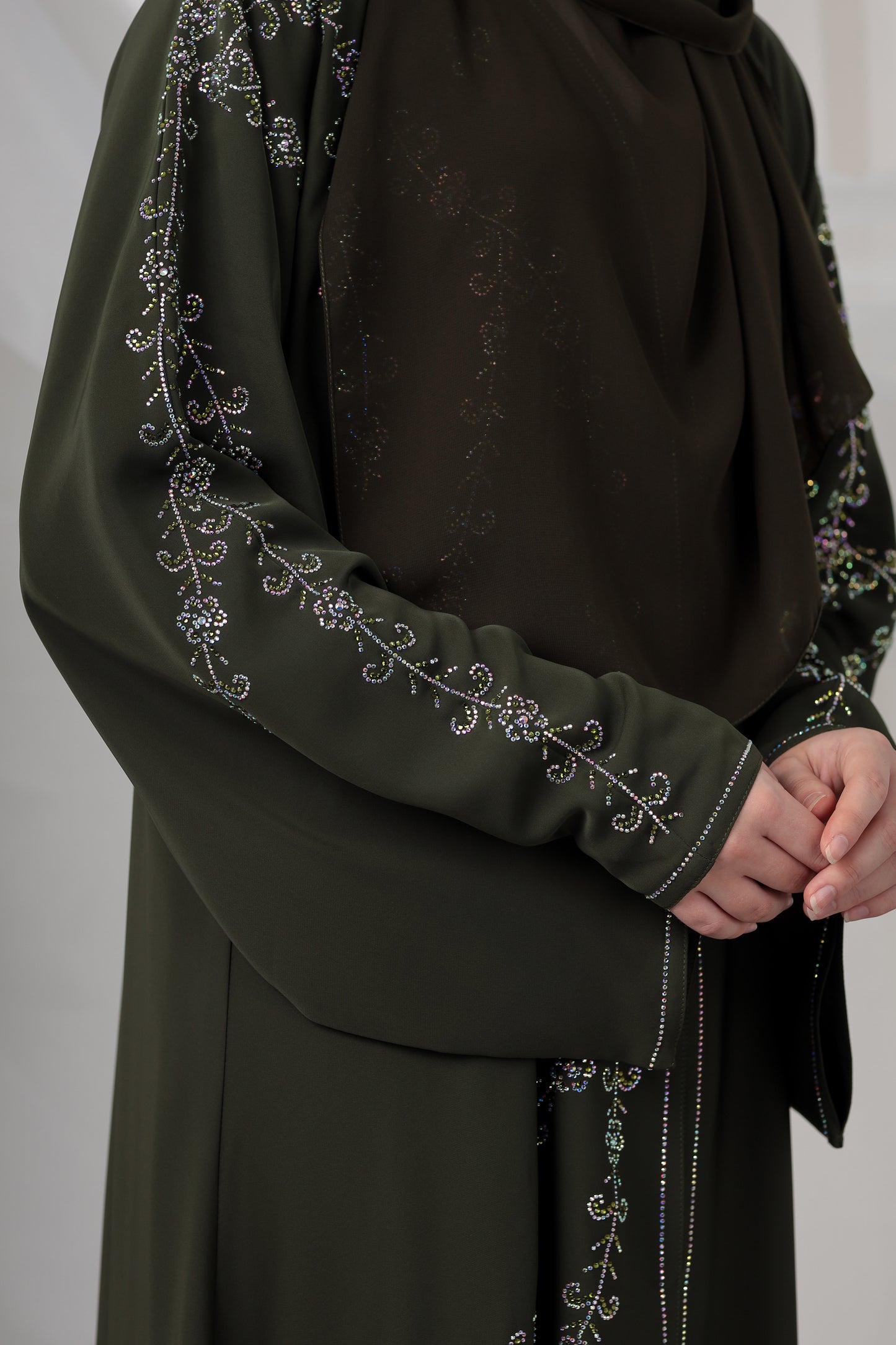 GAMILA ABAYA OLIVE GREEN