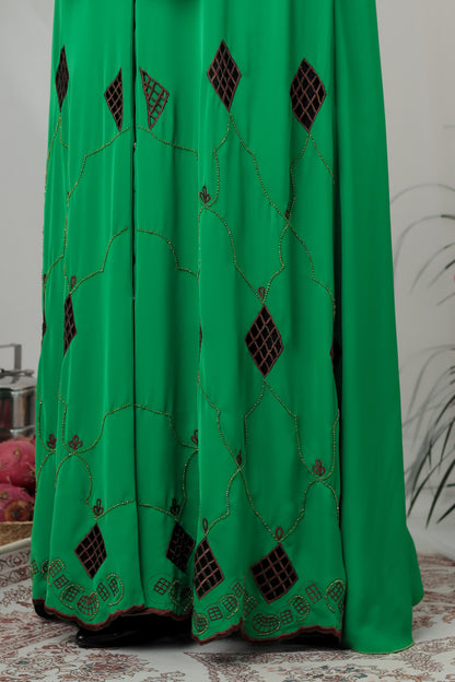 NASREEN ABAYA GREEN