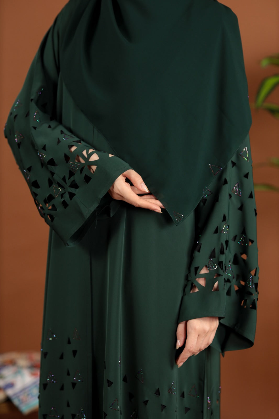 AMEENA ABAYA EMERALD GREEN