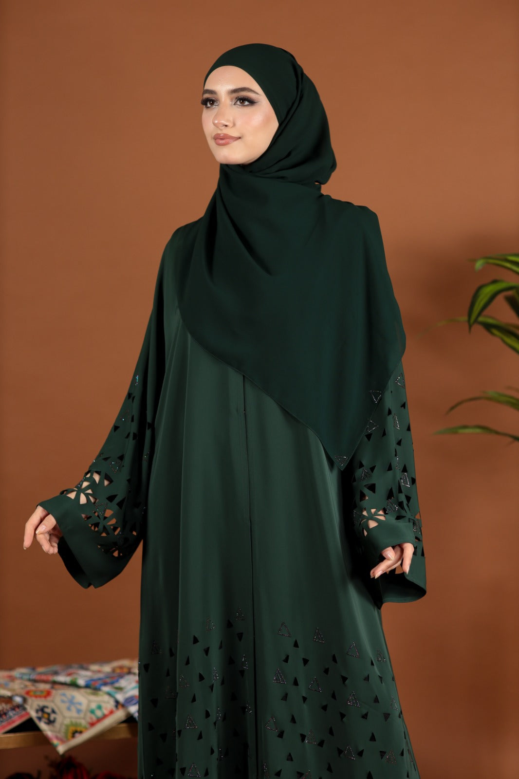 AMEENA ABAYA EMERALD GREEN