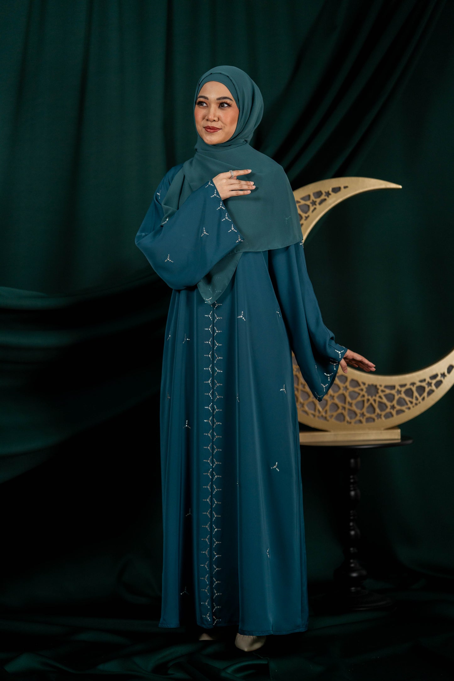 AILA ABAYA 2.0 TEAL GREEN